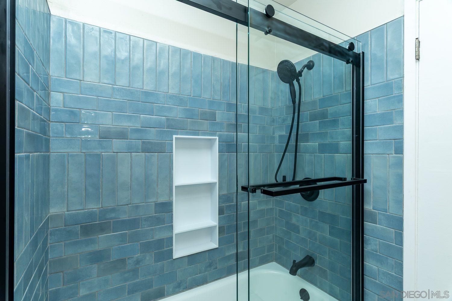 Detail Gallery Image 21 of 28 For 4462  Algeciras, San Diego,  CA 92107 - 3 Beds | 2 Baths