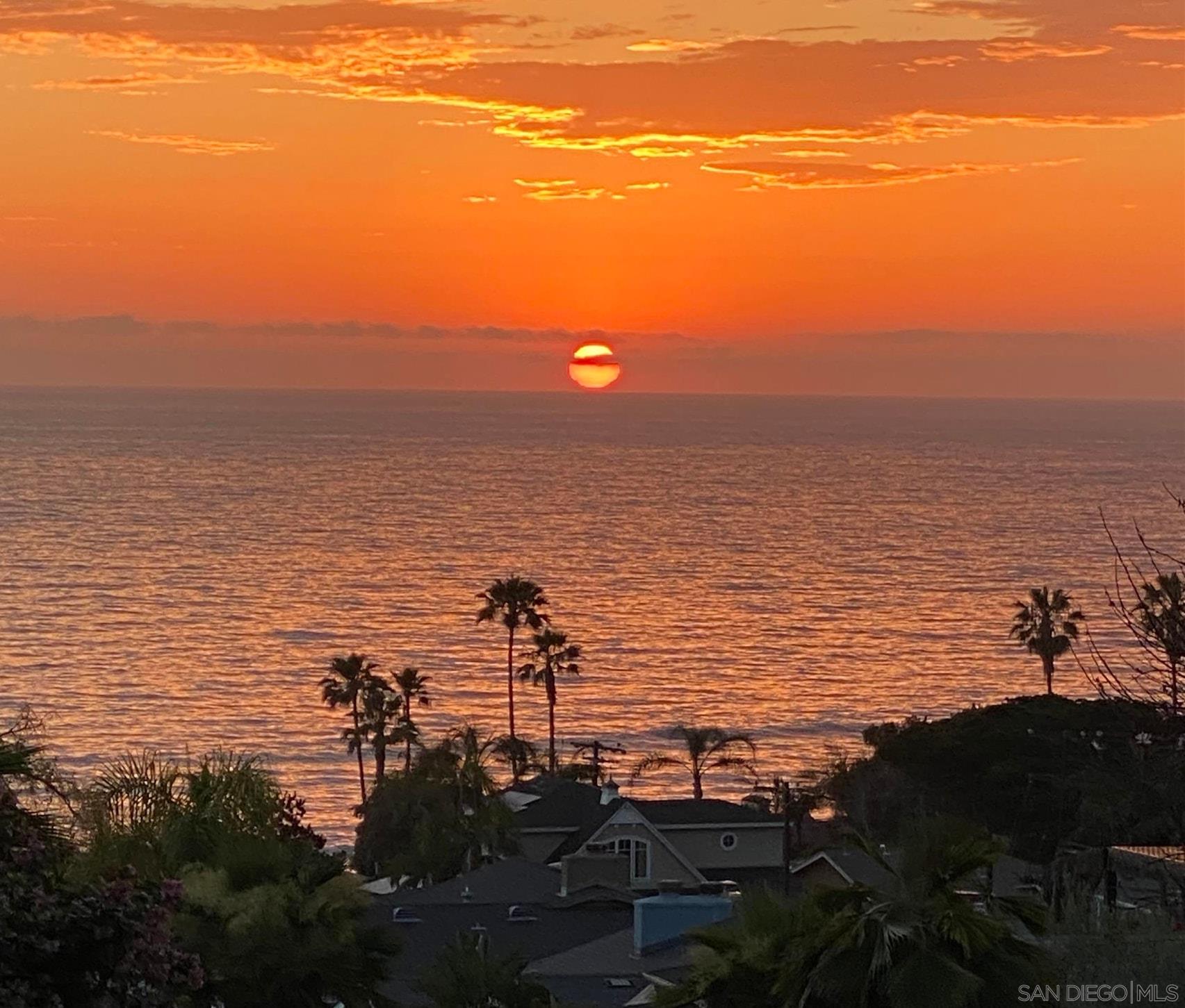 Detail Gallery Image 25 of 28 For 4462  Algeciras, San Diego,  CA 92107 - 3 Beds | 2 Baths