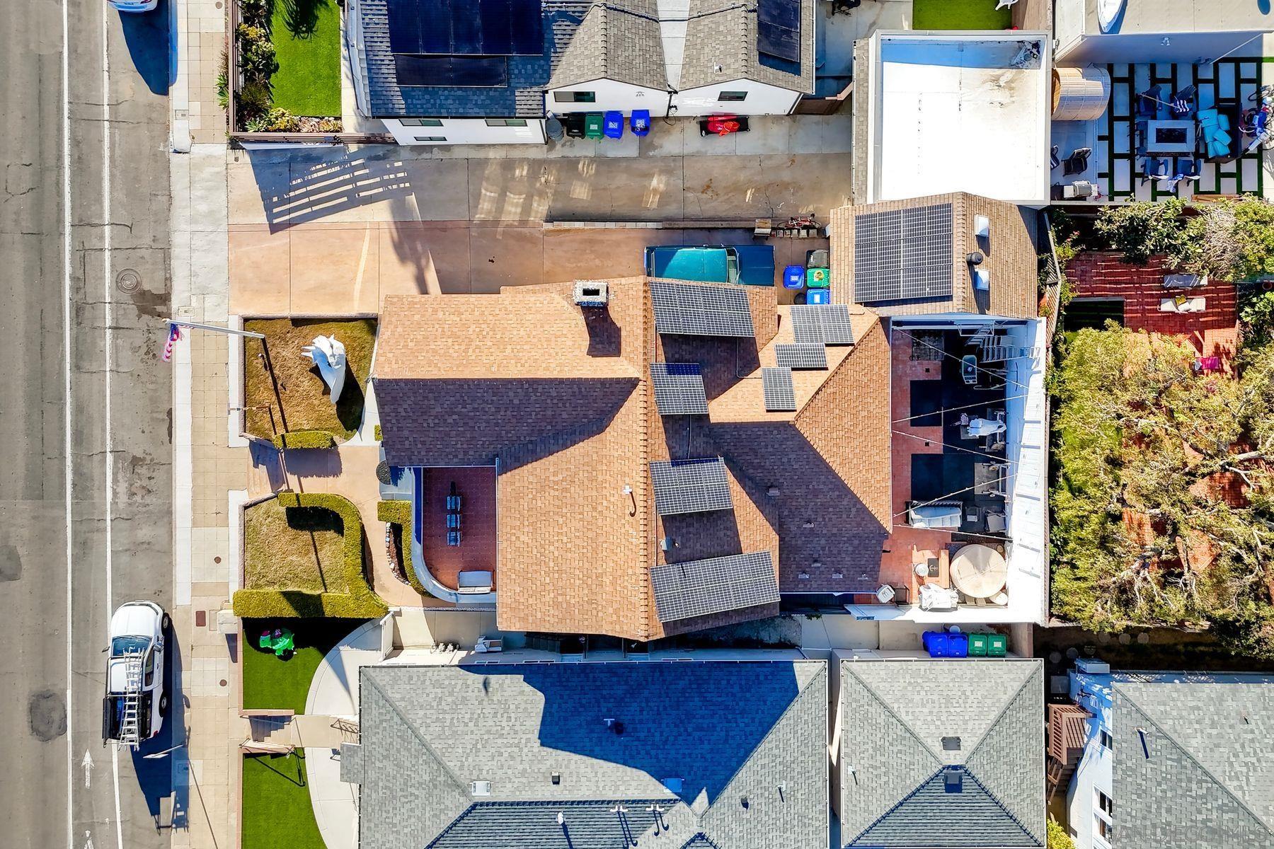 Detail Gallery Image 45 of 65 For 952  Rosecrans, San Diego,  CA 92106 - 5 Beds | 4 Baths