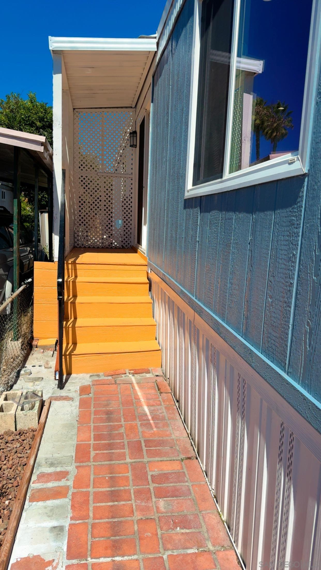 Detail Gallery Image 2 of 44 For 10707  Jamacha Blvd Spc 191  #SPC #191,  Spring Valley,  CA 91978 - 3 Beds | 2 Baths