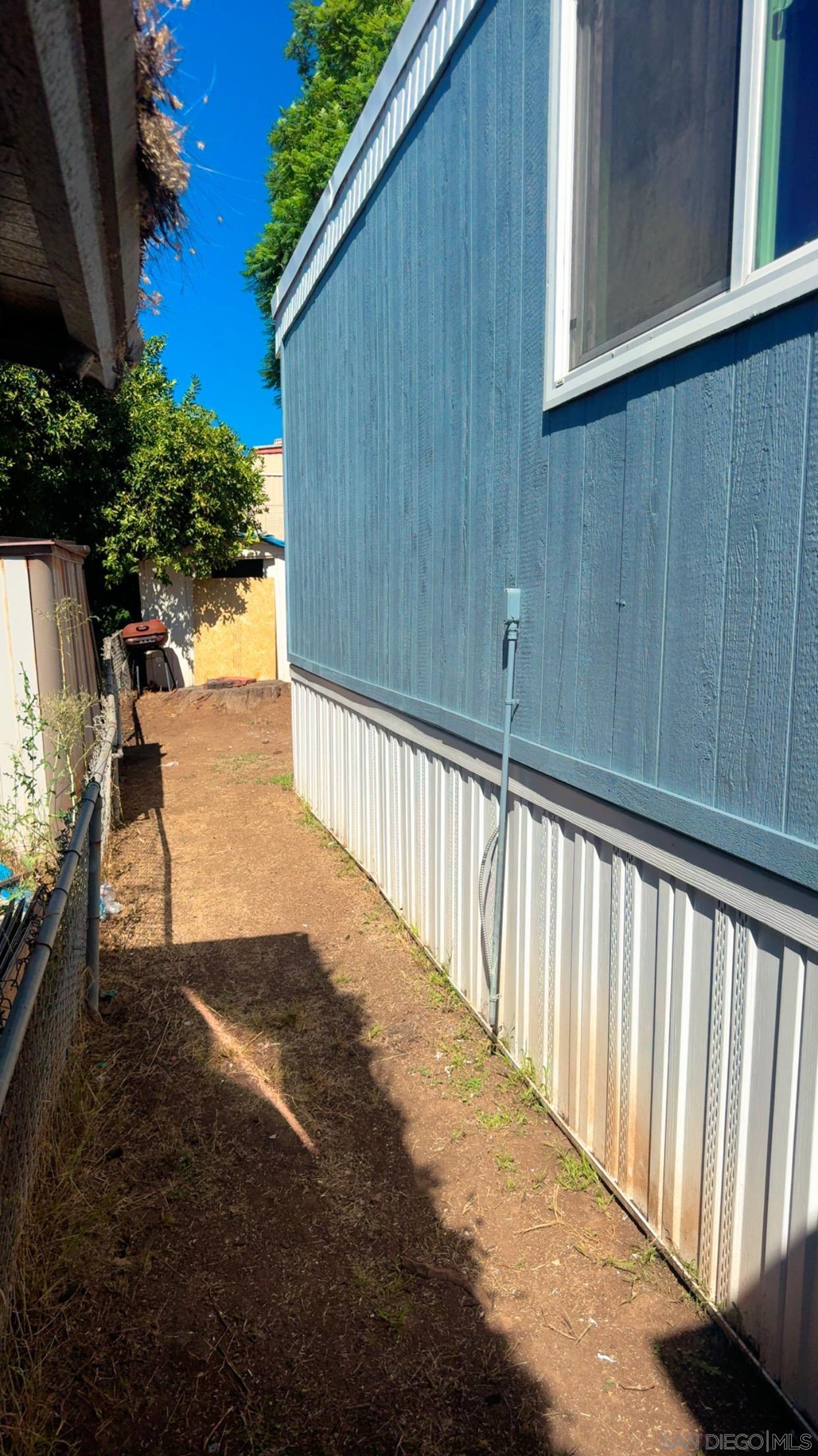 Detail Gallery Image 33 of 44 For 10707  Jamacha Blvd Spc 191  #SPC #191,  Spring Valley,  CA 91978 - 3 Beds | 2 Baths