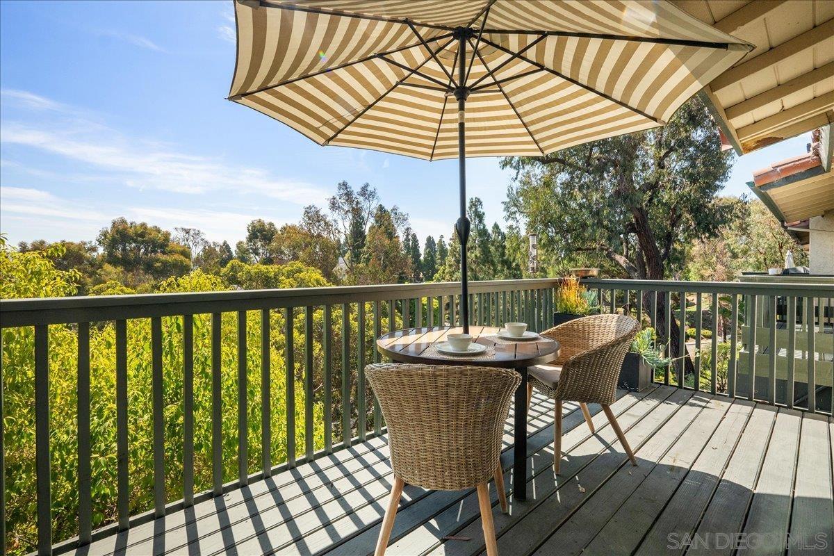 Detail Gallery Image 22 of 27 For 7039  Camino Pacheco, San Diego,  CA 92111 - 3 Beds | 3 Baths