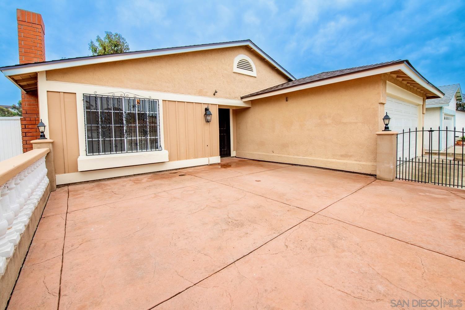 Front Image Thumbnail for SD250037791