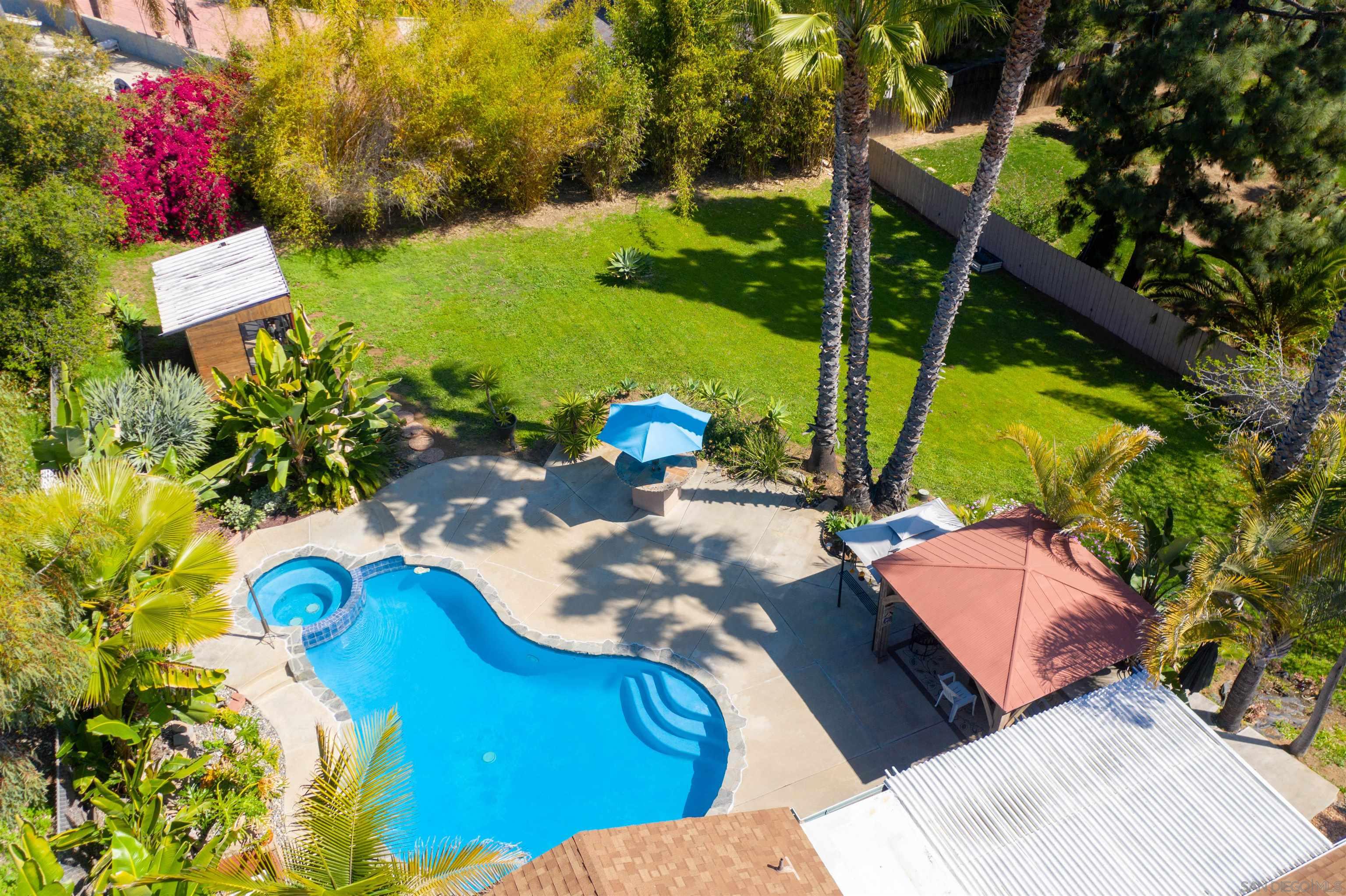 Front Image Thumbnail for SD250037800