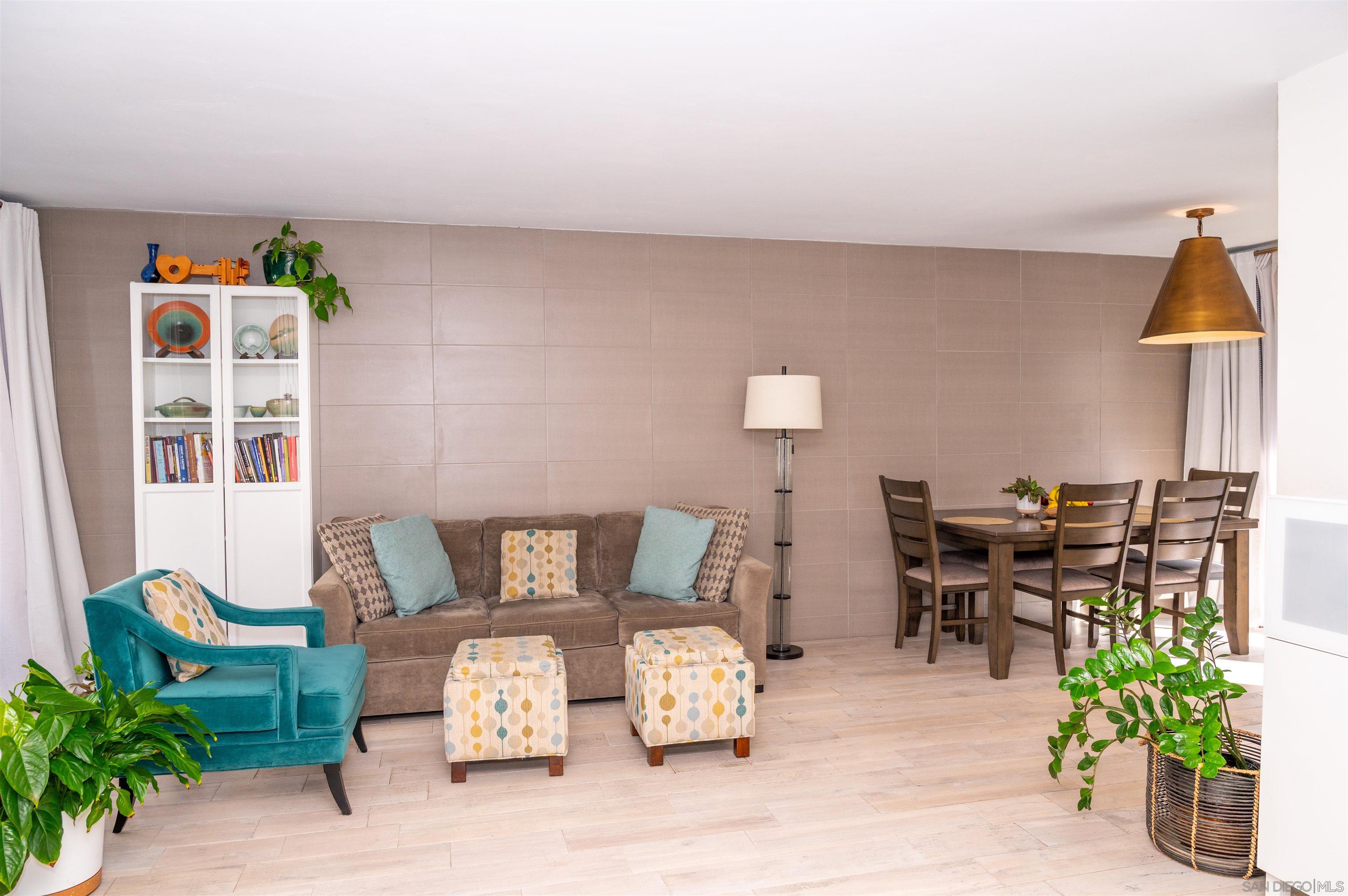 Detail Gallery Image 4 of 39 For 1275  River Vista Row  139, San Diego,  CA 92111 - 2 Beds | 2 Baths