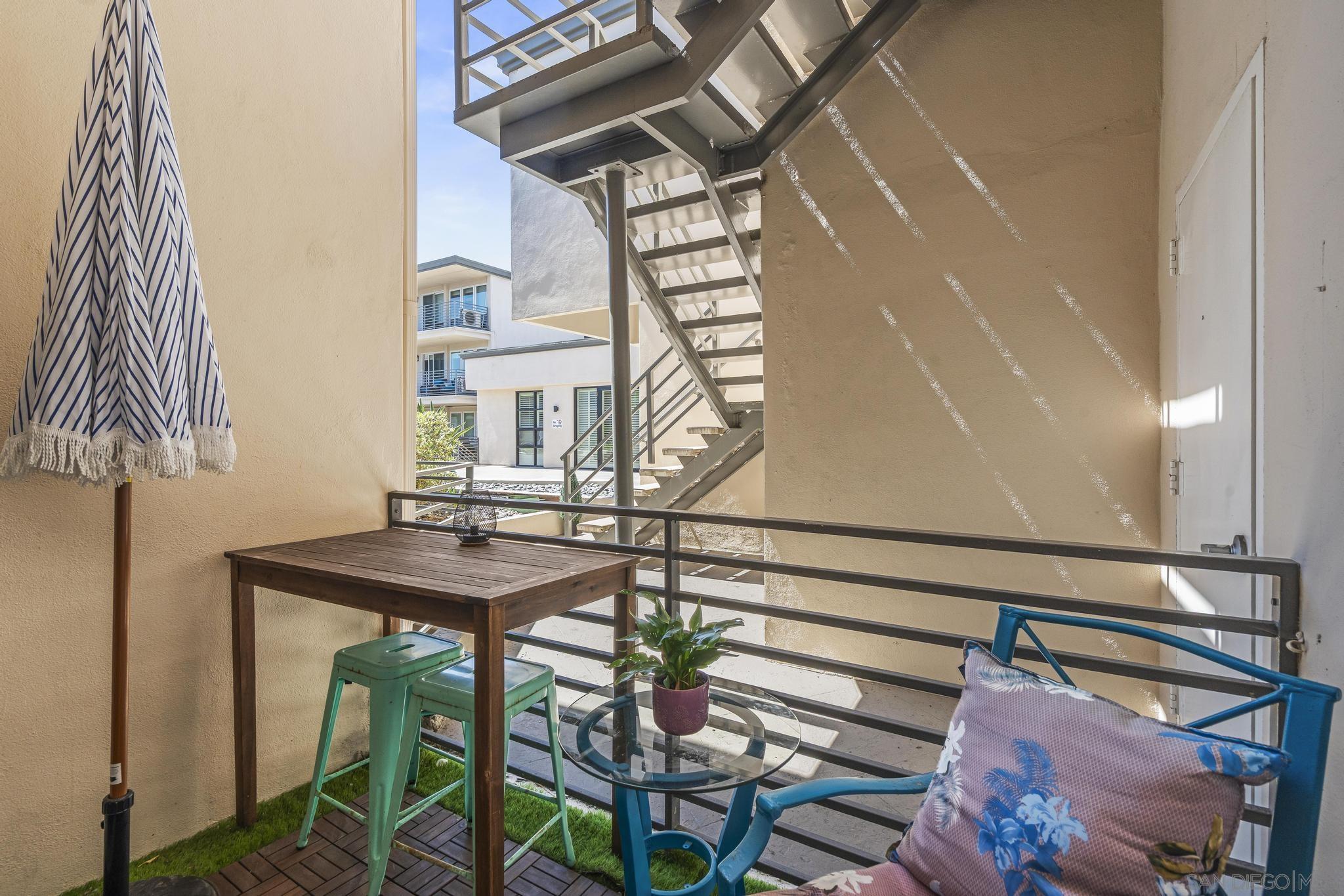 Detail Gallery Image 3 of 43 For 1021  Scott St  #103,  San Diego,  CA 92106 - 0 Beds | 1 Baths