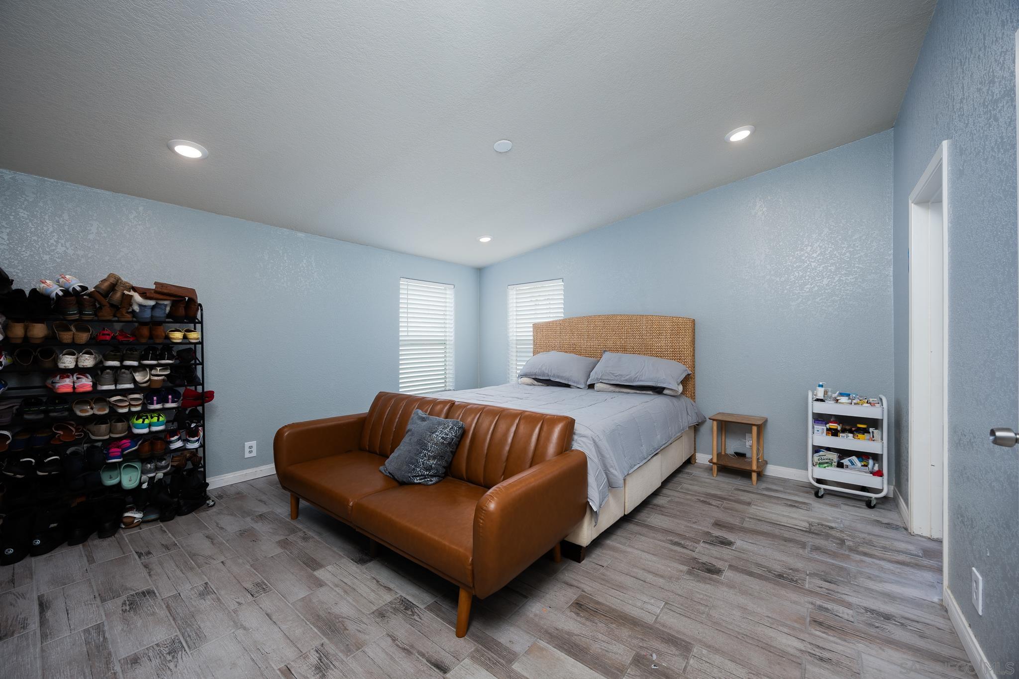 Detail Gallery Image 14 of 32 For 10767  Jamacha Blvd  Spc 44, Spring Valley,  CA 91978 - 4 Beds | 2 Baths