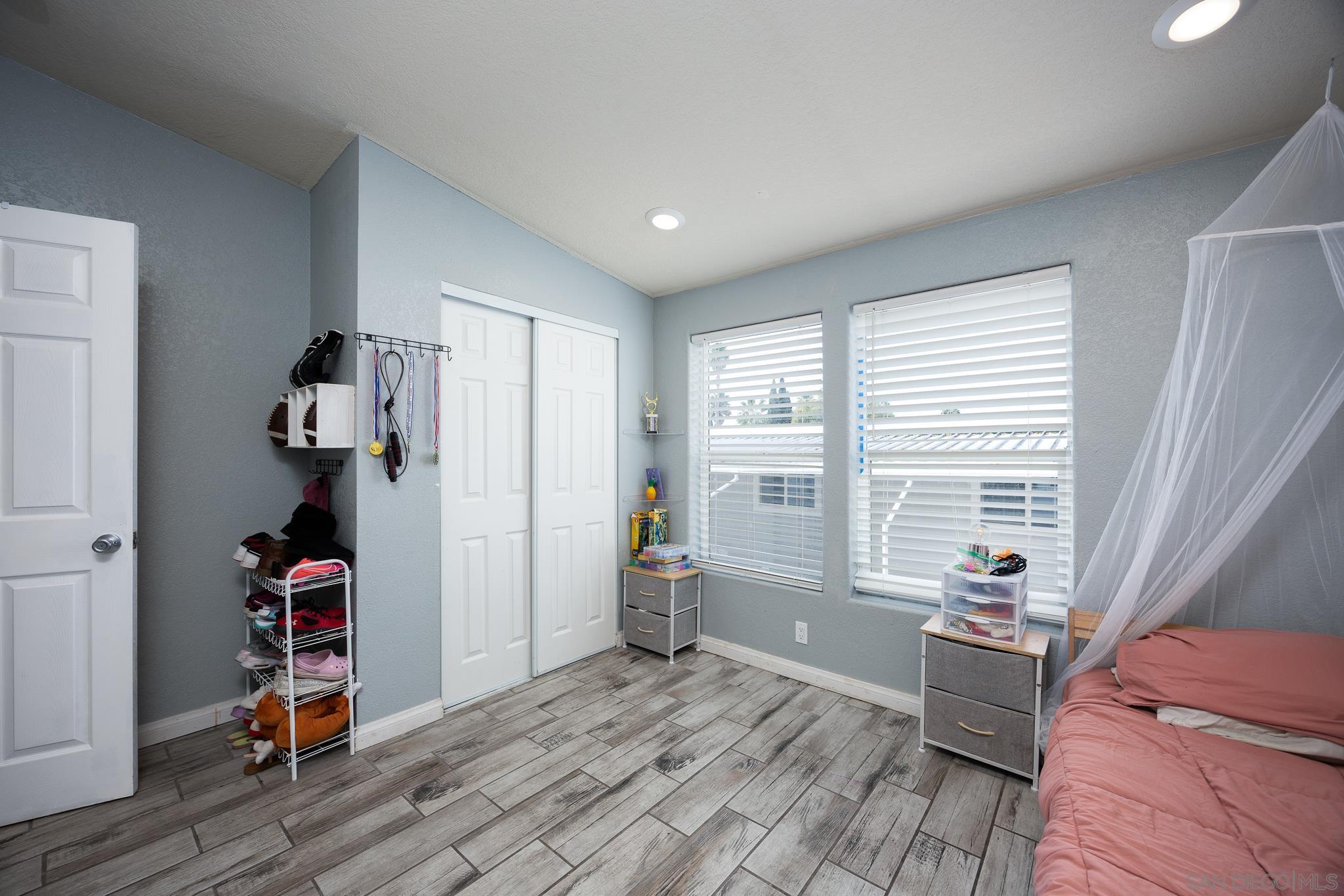 Detail Gallery Image 24 of 32 For 10767  Jamacha Blvd  Spc 44, Spring Valley,  CA 91978 - 4 Beds | 2 Baths