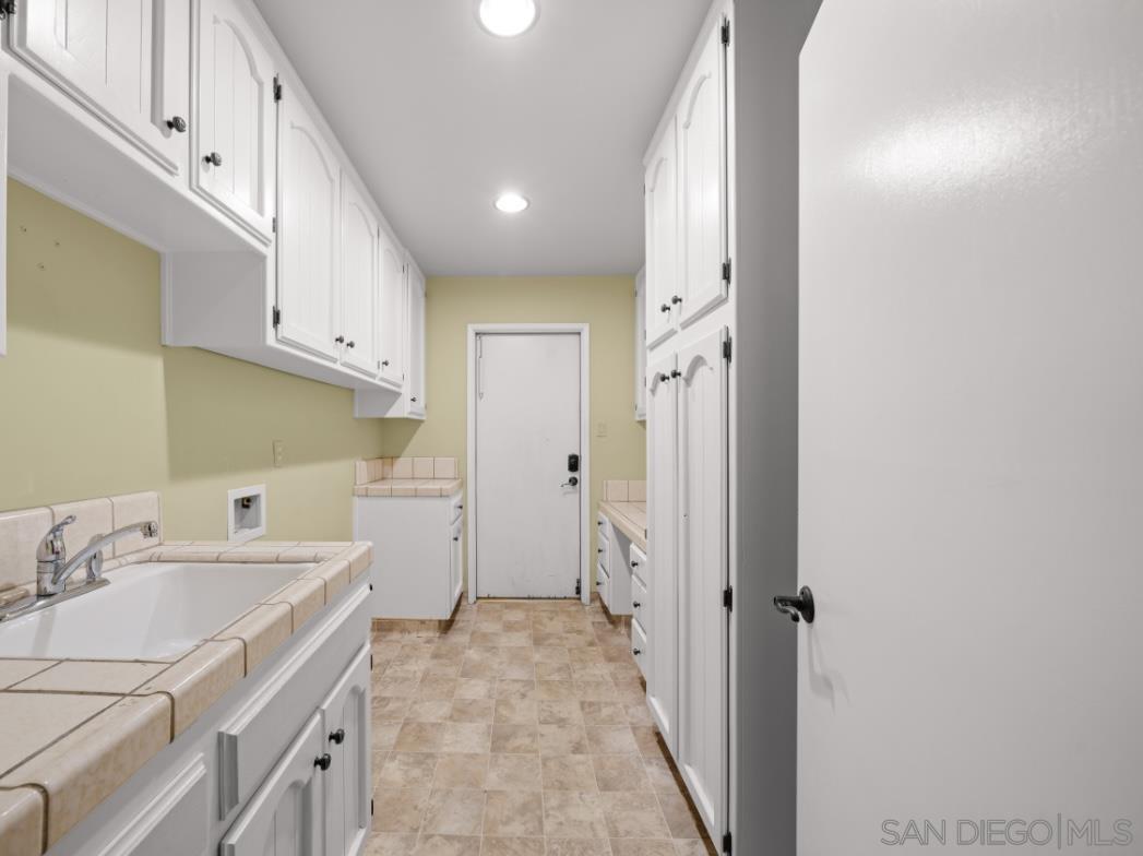 Detail Gallery Image 27 of 33 For 12139  Cattle King Dr, Bakersfield,  CA 93306 - 4 Beds | 2 Baths