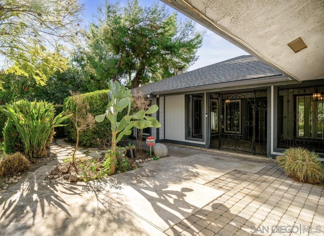 Detail Gallery Image 30 of 33 For 12139  Cattle King Dr, Bakersfield,  CA 93306 - 4 Beds | 2 Baths