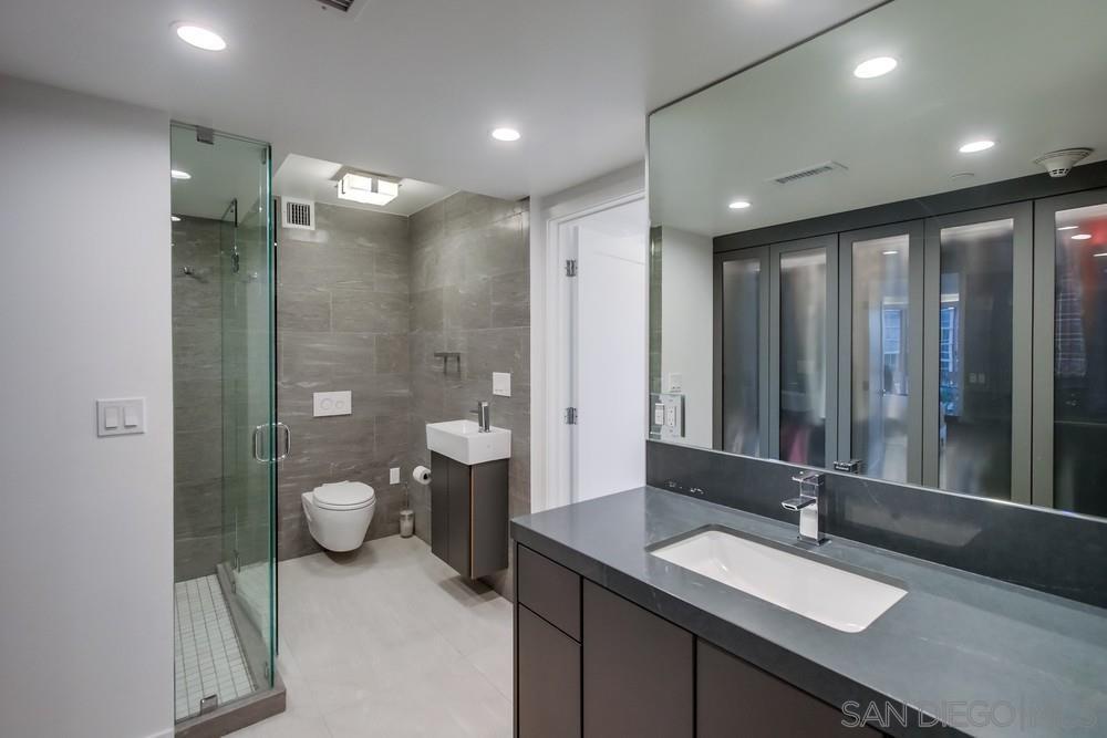 Detail Gallery Image 27 of 64 For 1750  Avenida Del Mundo  408, Coronado,  CA 92118 - 2 Beds | 2 Baths