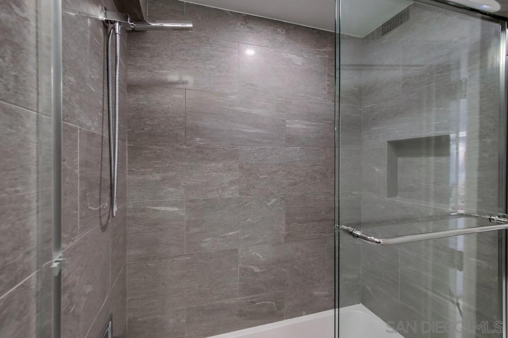 Detail Gallery Image 29 of 64 For 1750  Avenida Del Mundo  408, Coronado,  CA 92118 - 2 Beds | 2 Baths