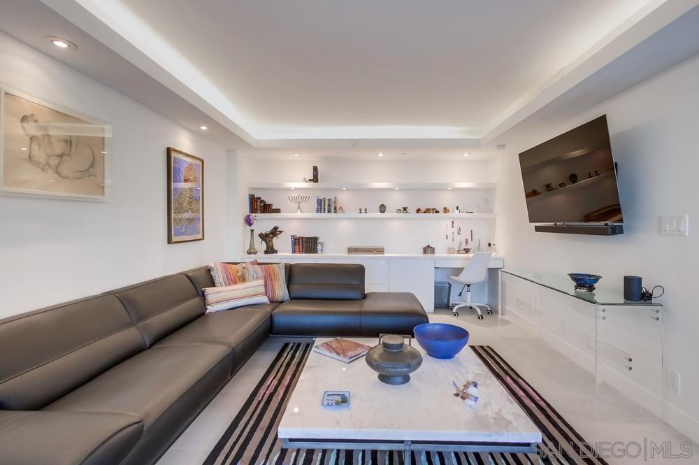 Detail Gallery Image 37 of 64 For 1750  Avenida Del Mundo  408, Coronado,  CA 92118 - 2 Beds | 2 Baths