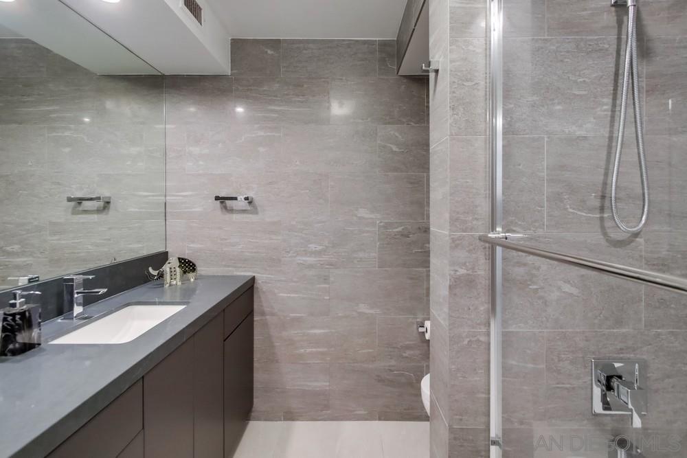 Detail Gallery Image 38 of 64 For 1750  Avenida Del Mundo  408, Coronado,  CA 92118 - 2 Beds | 2 Baths