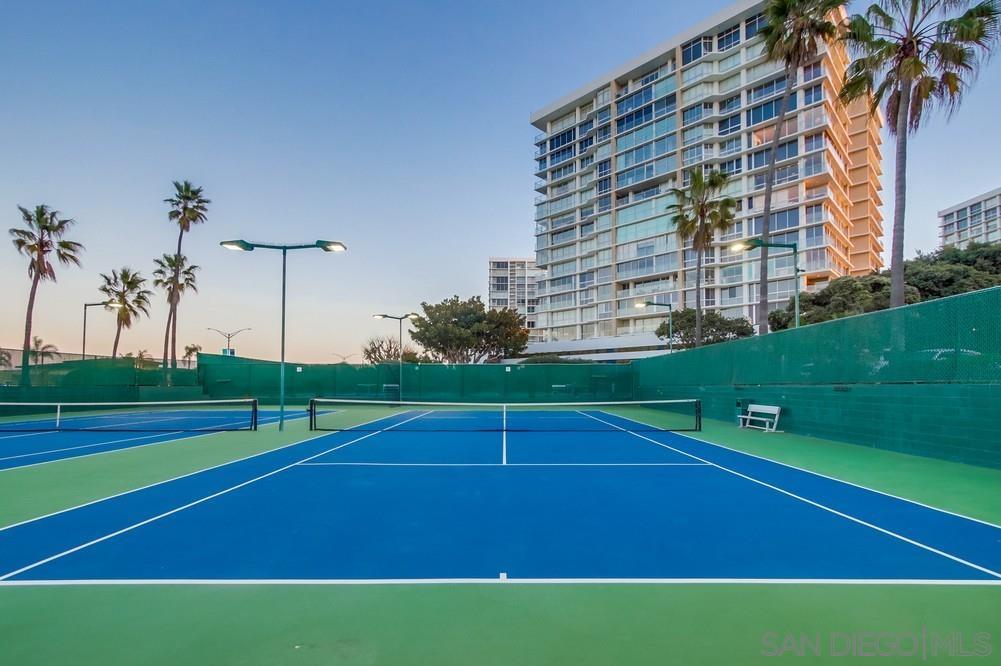 Detail Gallery Image 43 of 64 For 1750  Avenida Del Mundo  408, Coronado,  CA 92118 - 2 Beds | 2 Baths