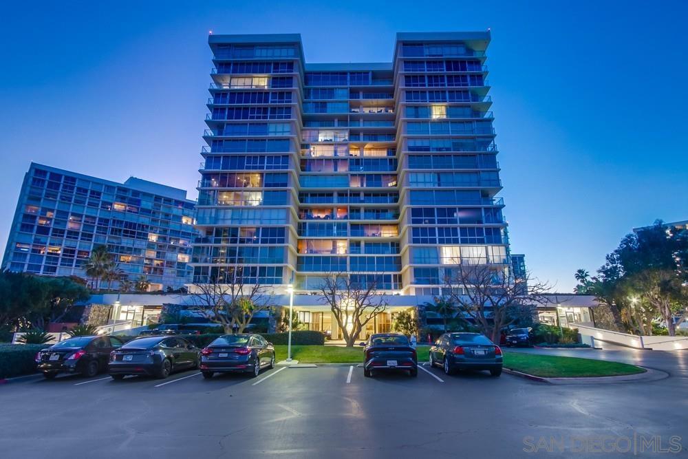 Detail Gallery Image 45 of 64 For 1750  Avenida Del Mundo  408, Coronado,  CA 92118 - 2 Beds | 2 Baths