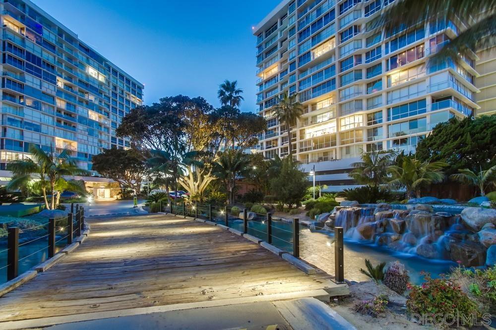 Detail Gallery Image 47 of 64 For 1750  Avenida Del Mundo  408, Coronado,  CA 92118 - 2 Beds | 2 Baths