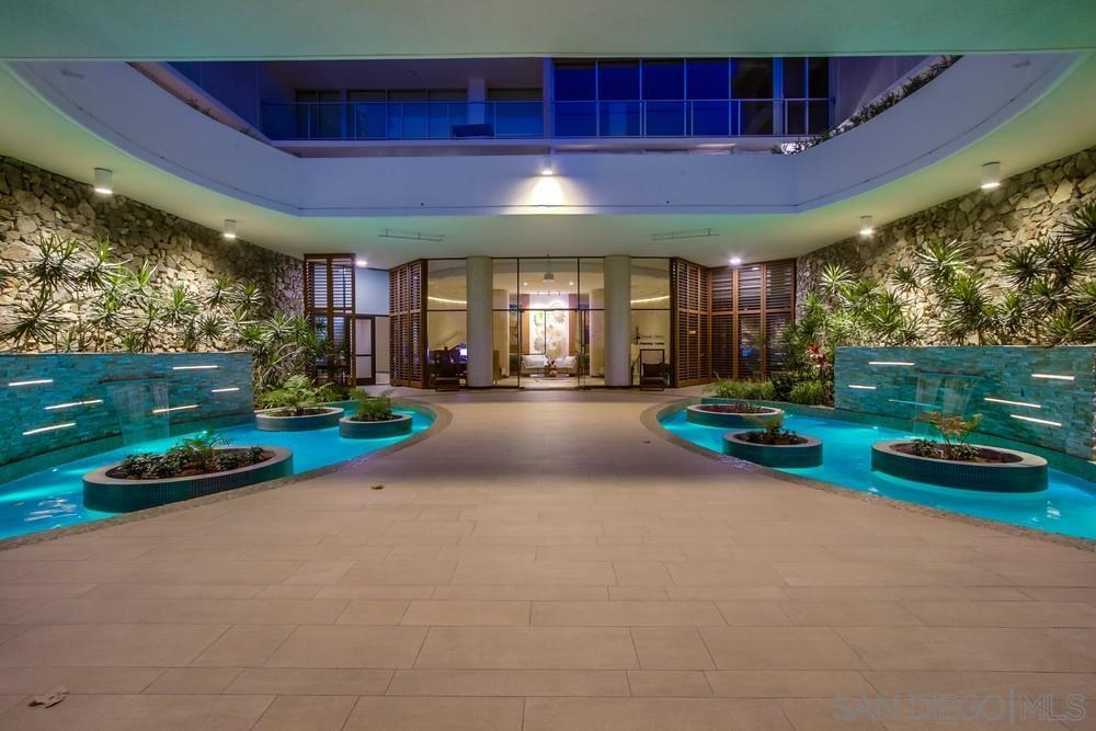 Detail Gallery Image 48 of 64 For 1750  Avenida Del Mundo  408, Coronado,  CA 92118 - 2 Beds | 2 Baths