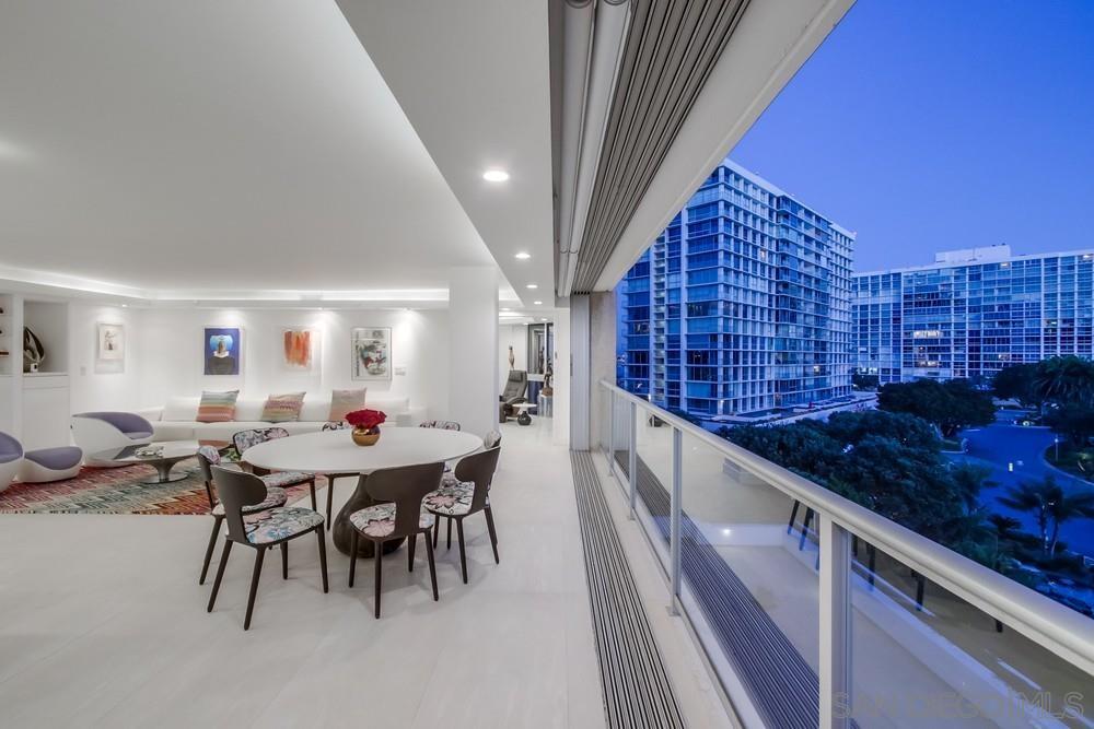 Detail Gallery Image 6 of 64 For 1750  Avenida Del Mundo  408, Coronado,  CA 92118 - 2 Beds | 2 Baths