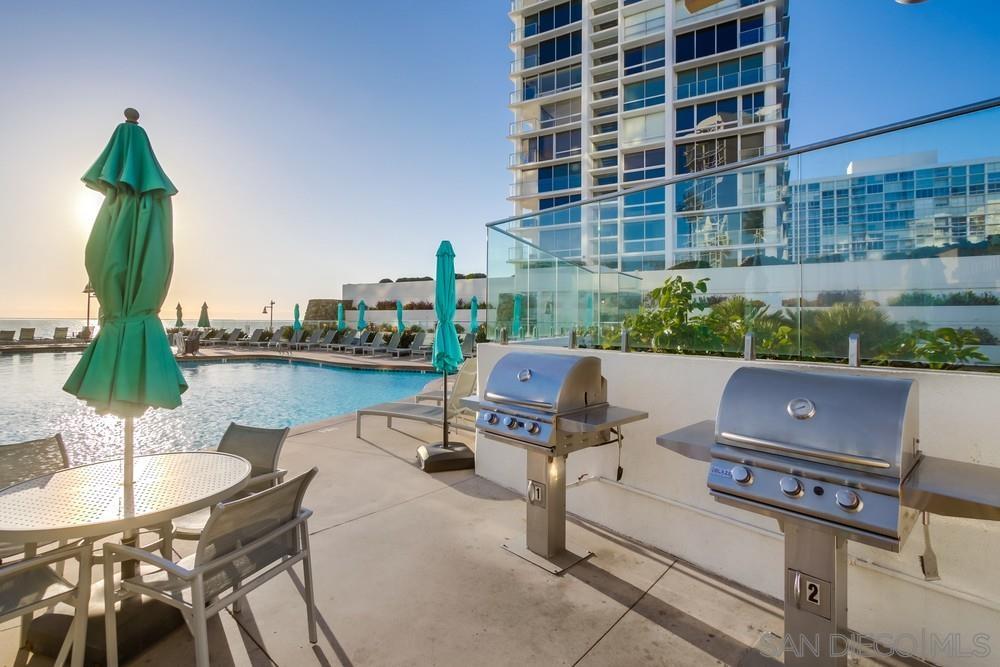 Detail Gallery Image 53 of 64 For 1750  Avenida Del Mundo  408, Coronado,  CA 92118 - 2 Beds | 2 Baths