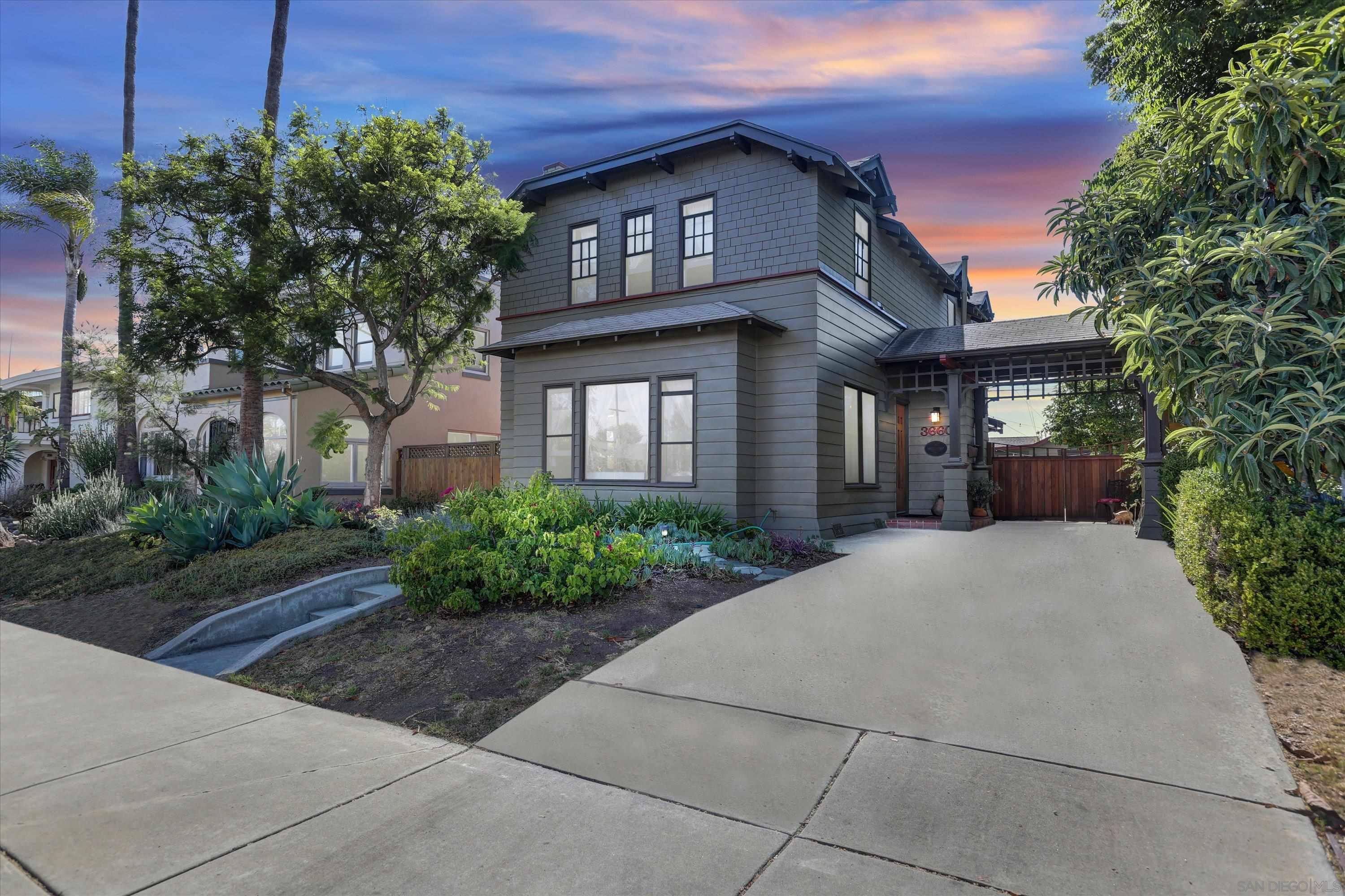 Front Image Thumbnail for SD250038163