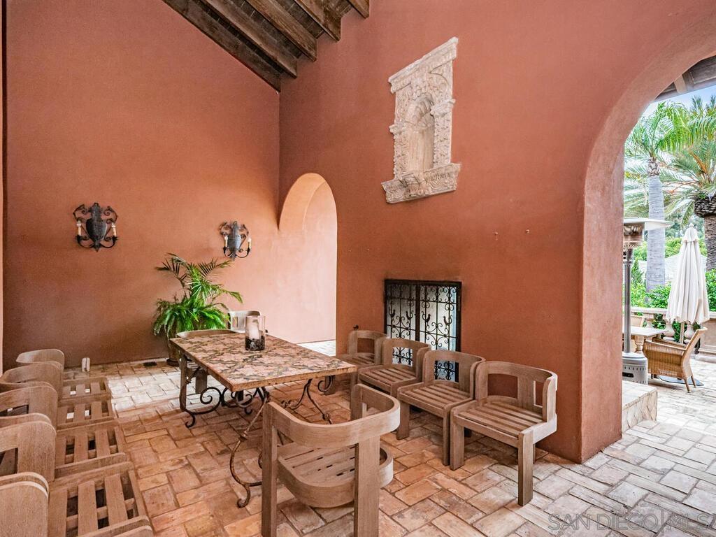Detail Gallery Image 36 of 65 For 17116  Paseo Hermosa, Rancho Santa Fe,  CA 92067 - 9 Beds | 11/1 Baths