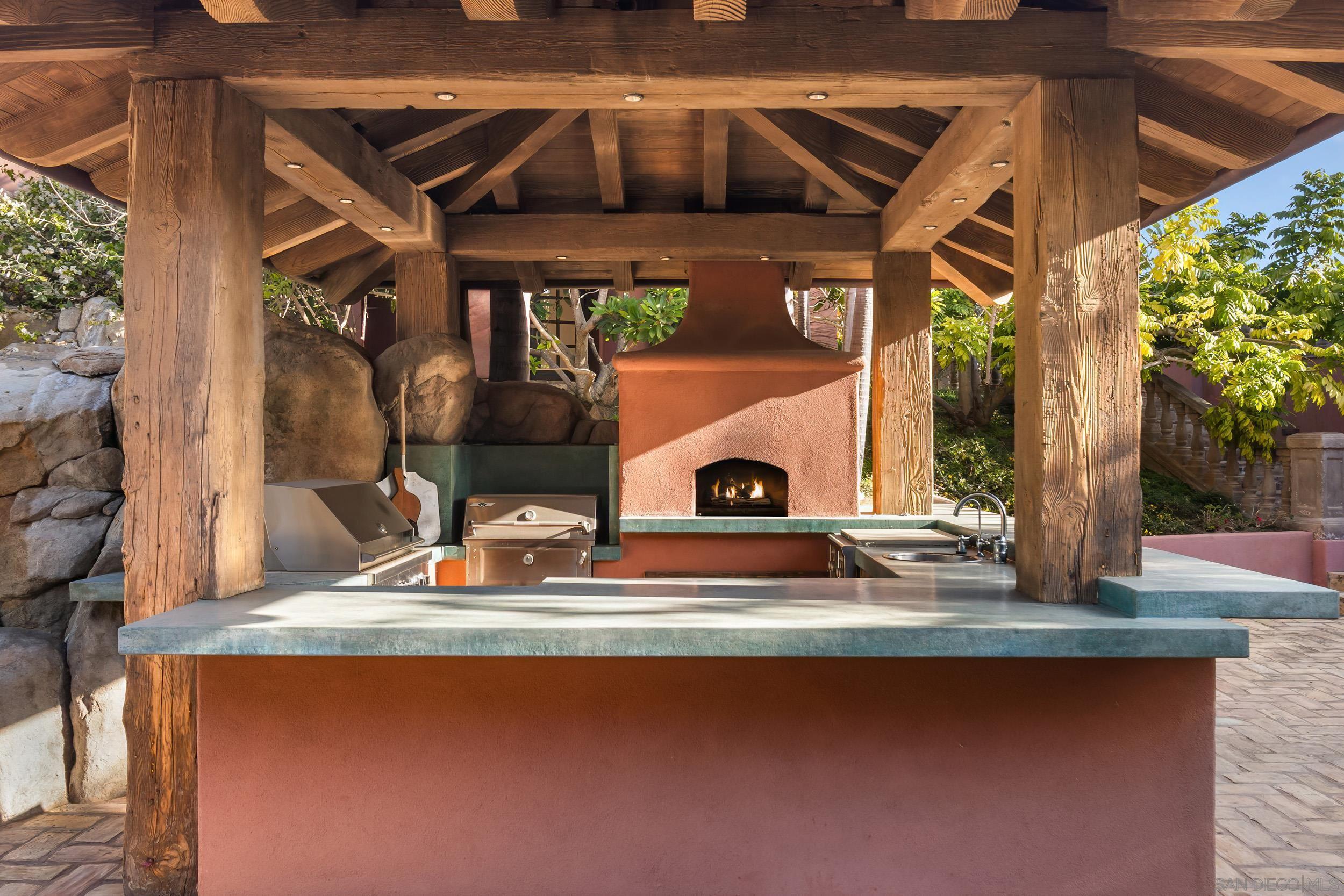 Detail Gallery Image 53 of 65 For 17116  Paseo Hermosa, Rancho Santa Fe,  CA 92067 - 9 Beds | 11/1 Baths