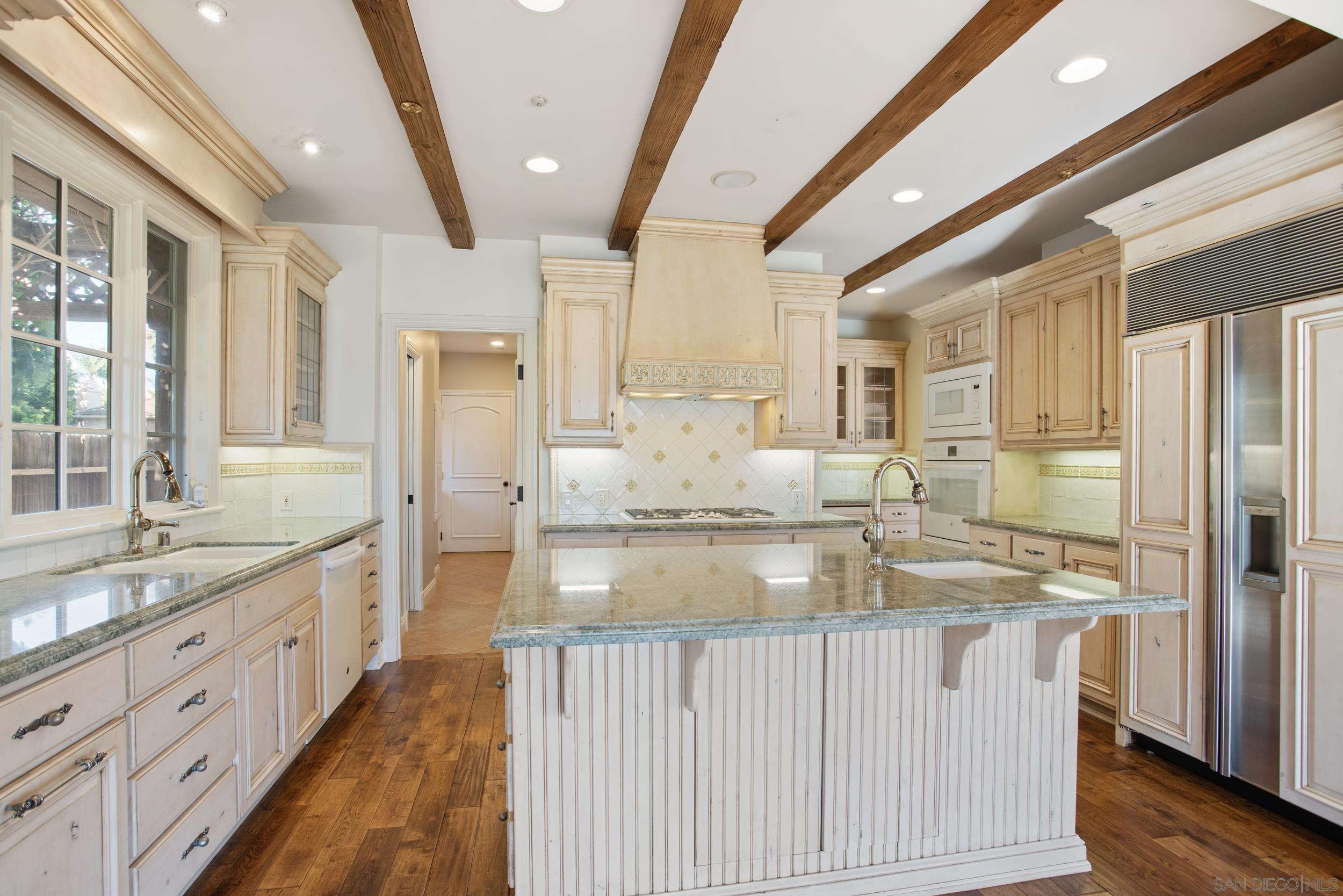 Detail Gallery Image 11 of 51 For 16056  Avenida Calma, Rancho Santa Fe,  CA 92091 - 4 Beds | 4/1 Baths