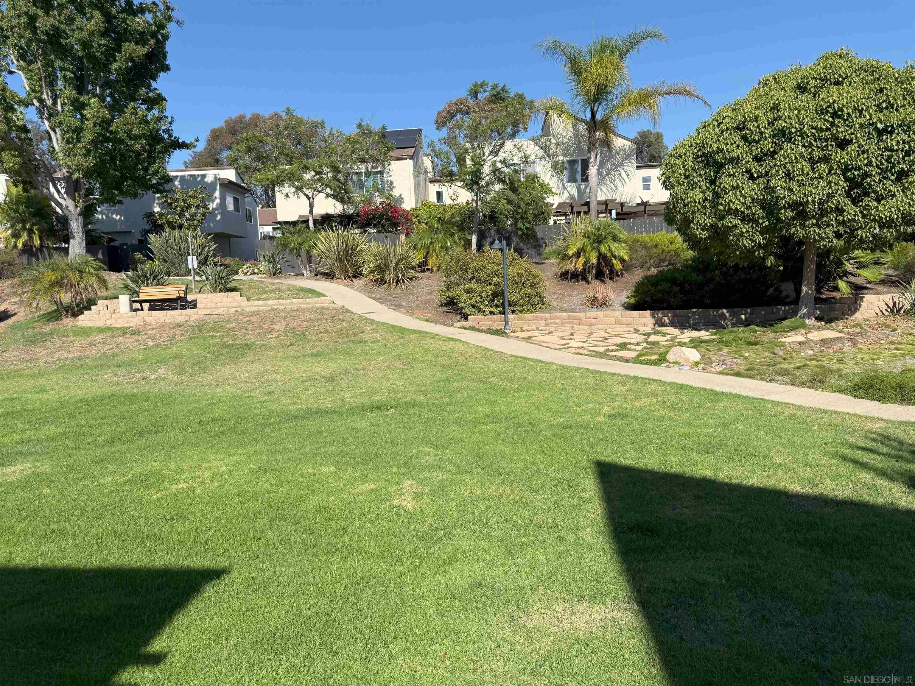 Detail Gallery Image 16 of 17 For 9595  Easter Way  8, San Diego,  CA 92121 - 2 Beds | 2/1 Baths