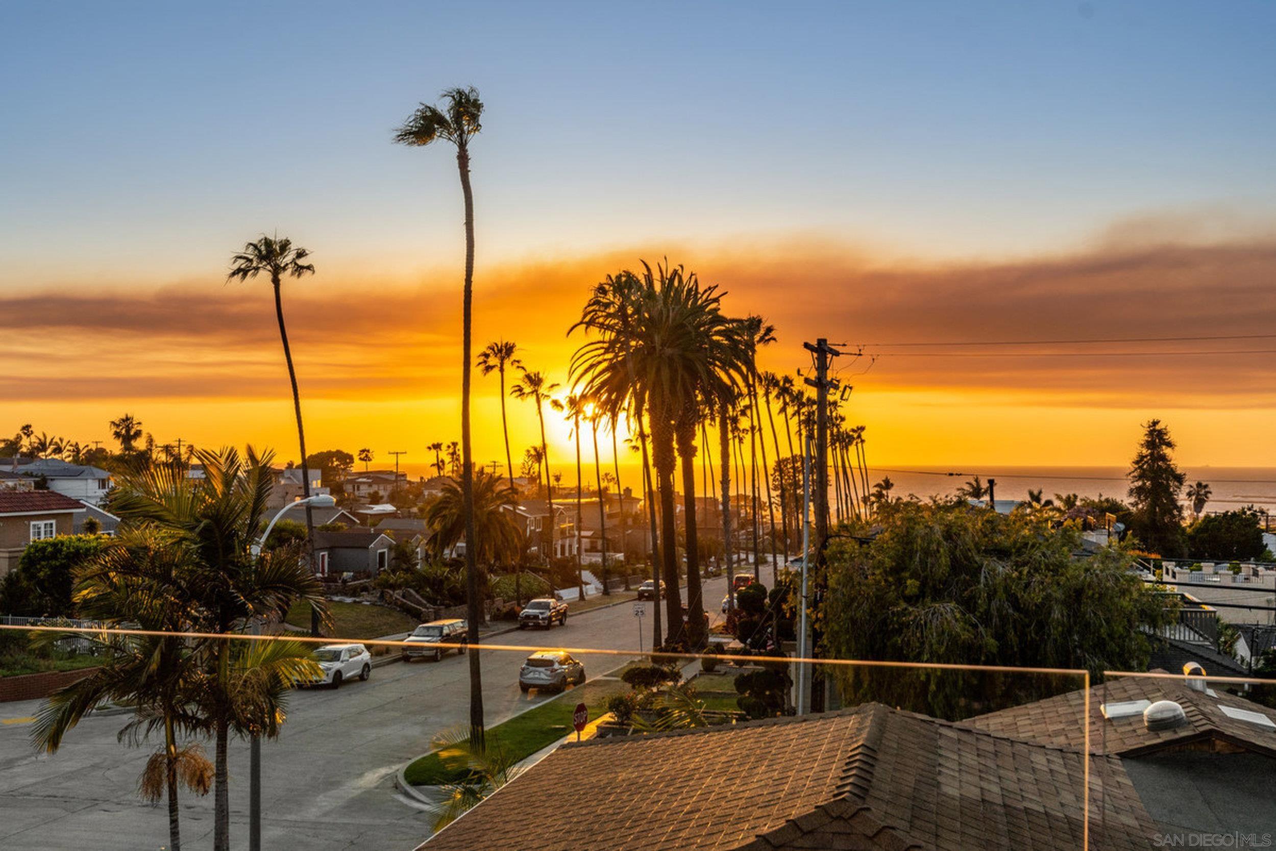 Detail Gallery Image 31 of 53 For 4386  Newport Ave, San Diego,  CA 92107 - 5 Beds | 4/1 Baths