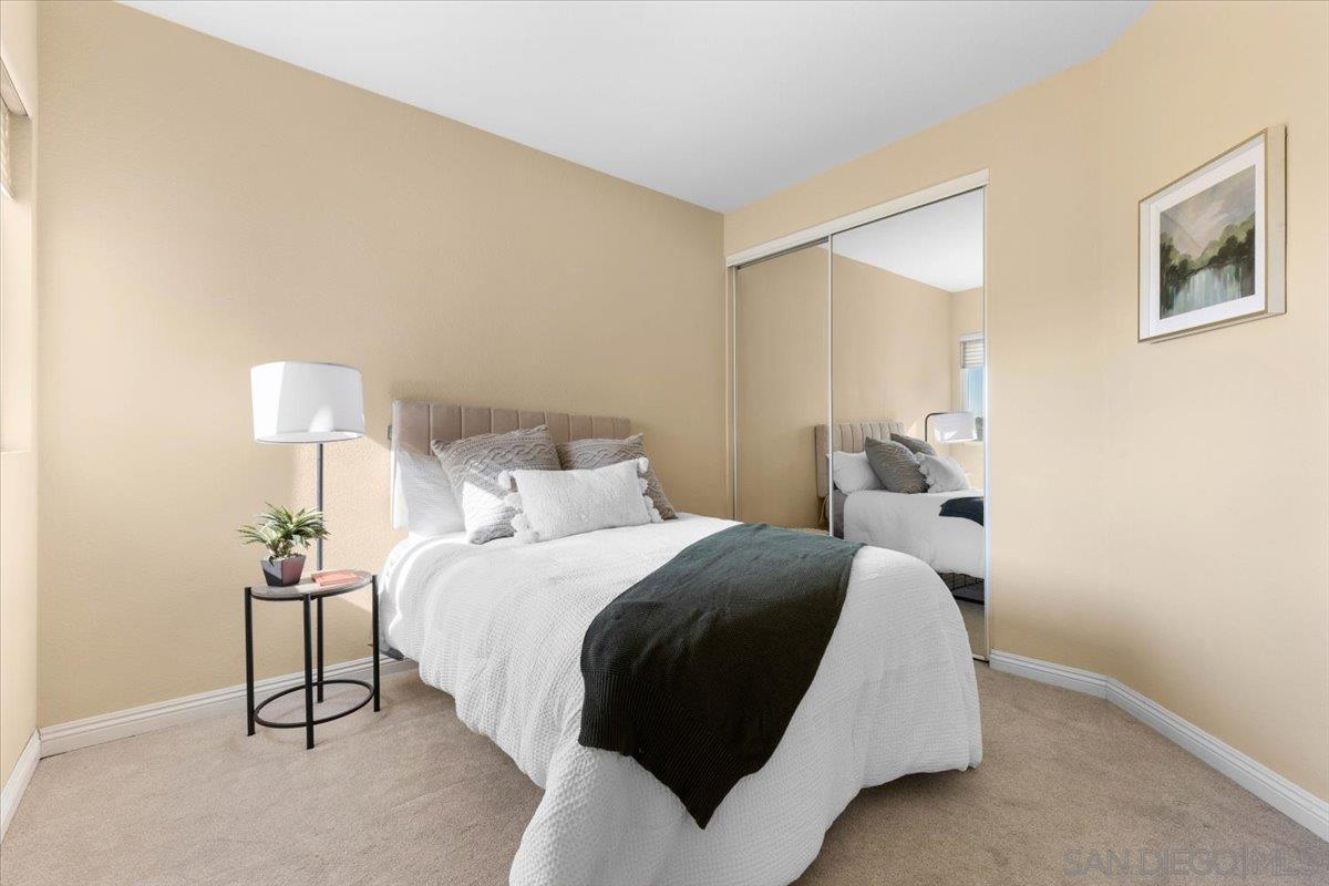 Detail Gallery Image 12 of 19 For 10818  Caminito Arcada, San Diego,  CA 92131 - 4 Beds | 2/1 Baths