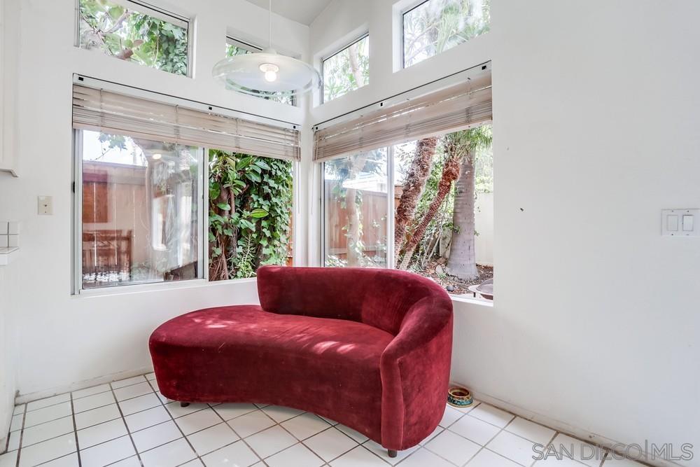 Detail Gallery Image 17 of 40 For 1672  Olympus Loop Dr, Vista,  CA 92081 - 3 Beds | 2 Baths