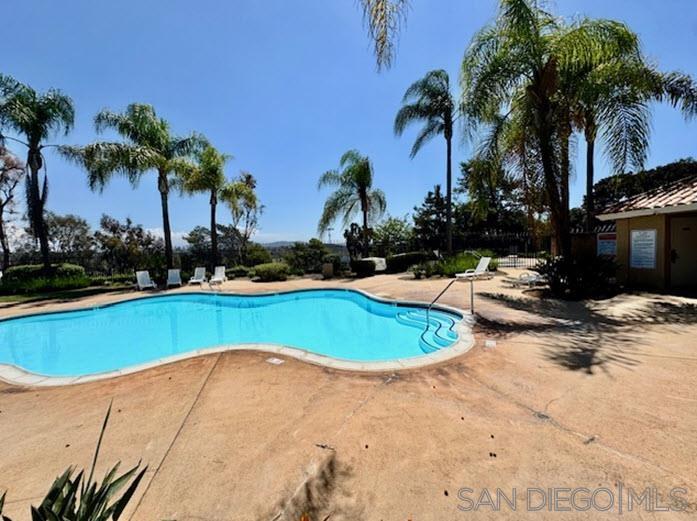 Detail Gallery Image 39 of 40 For 1672  Olympus Loop Dr, Vista,  CA 92081 - 3 Beds | 2 Baths