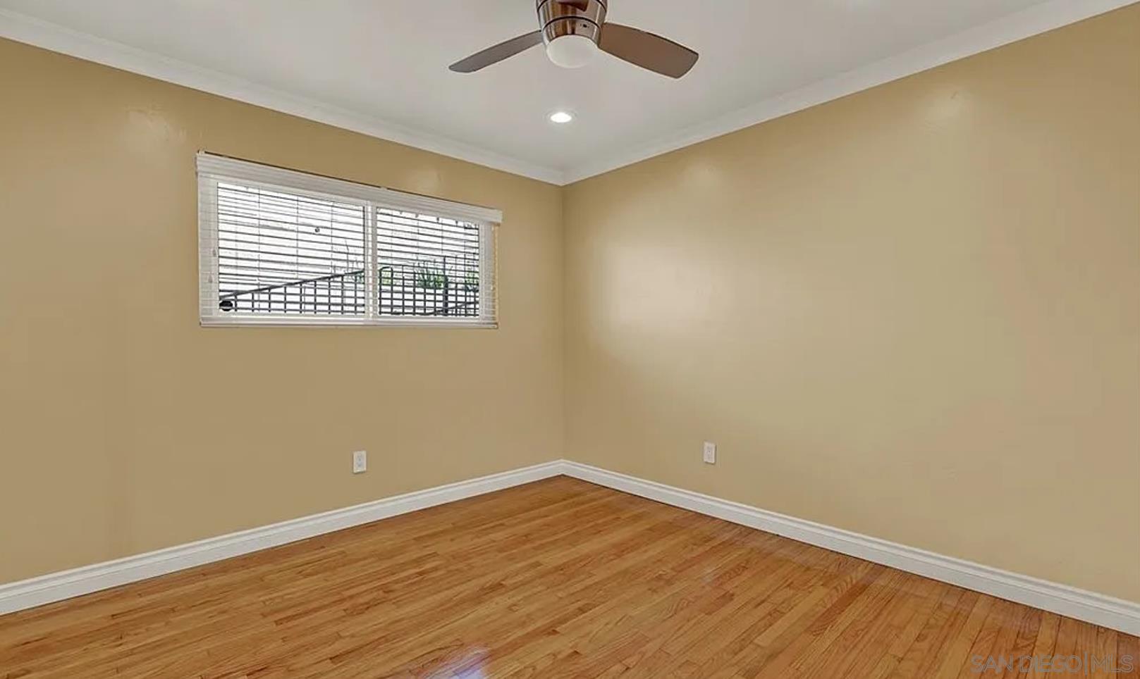 Detail Gallery Image 20 of 30 For 6570  Hillgrove, San Diego,  CA 92120 - 4 Beds | 3 Baths