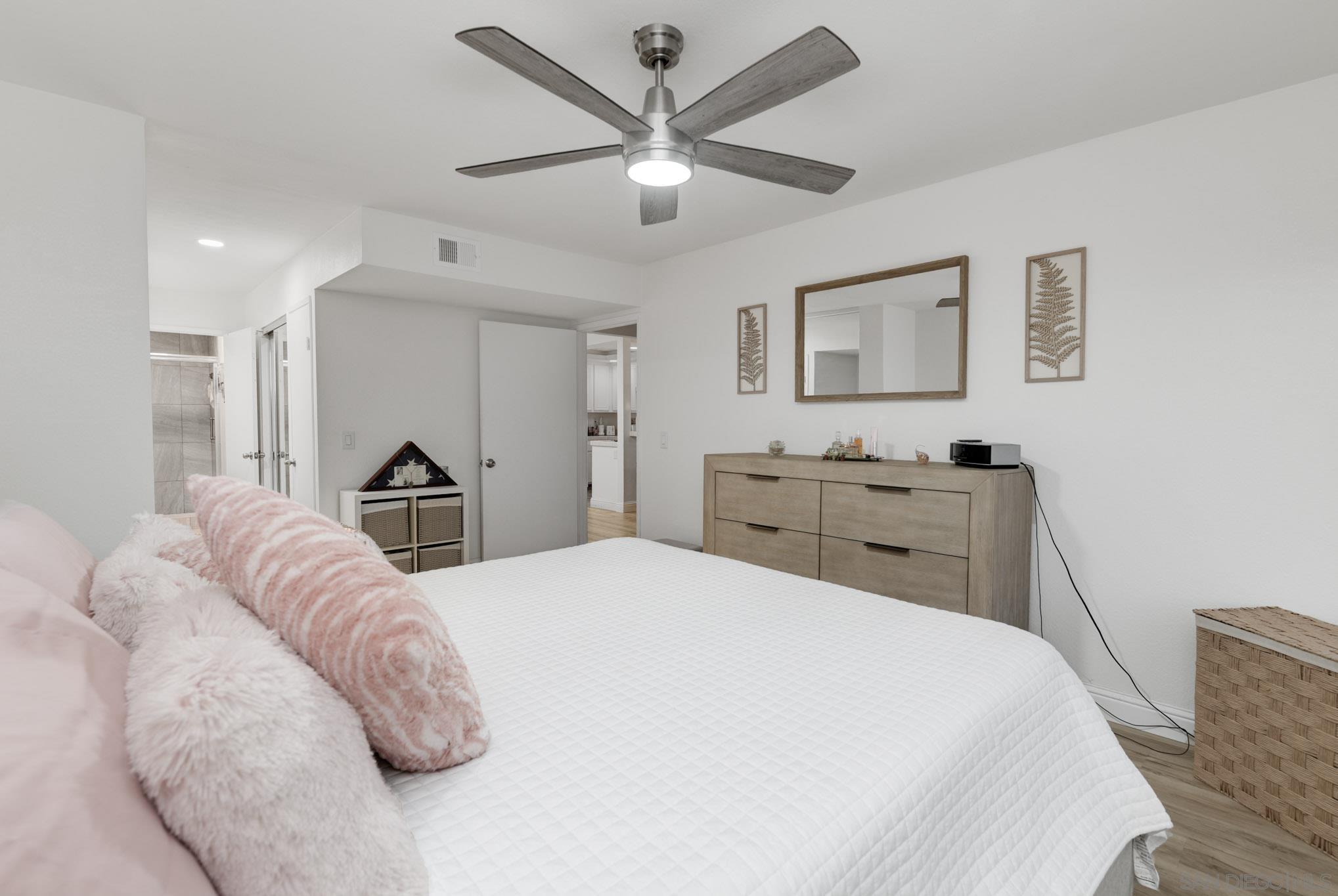 Detail Gallery Image 14 of 32 For 6877  Caminito Mundo  #25,  San Diego,  CA 92119 - 1 Beds | 1/1 Baths