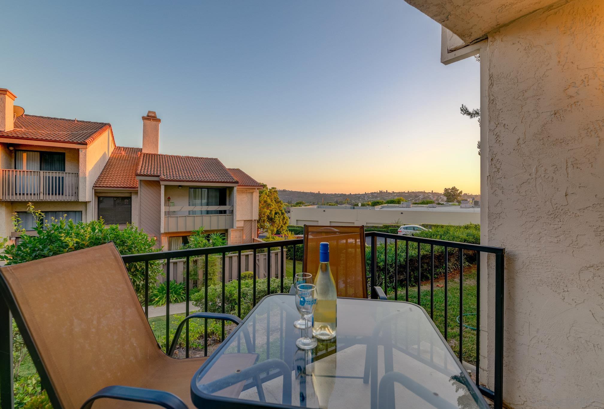 Detail Gallery Image 19 of 32 For 6877  Caminito Mundo  #25,  San Diego,  CA 92119 - 1 Beds | 1/1 Baths