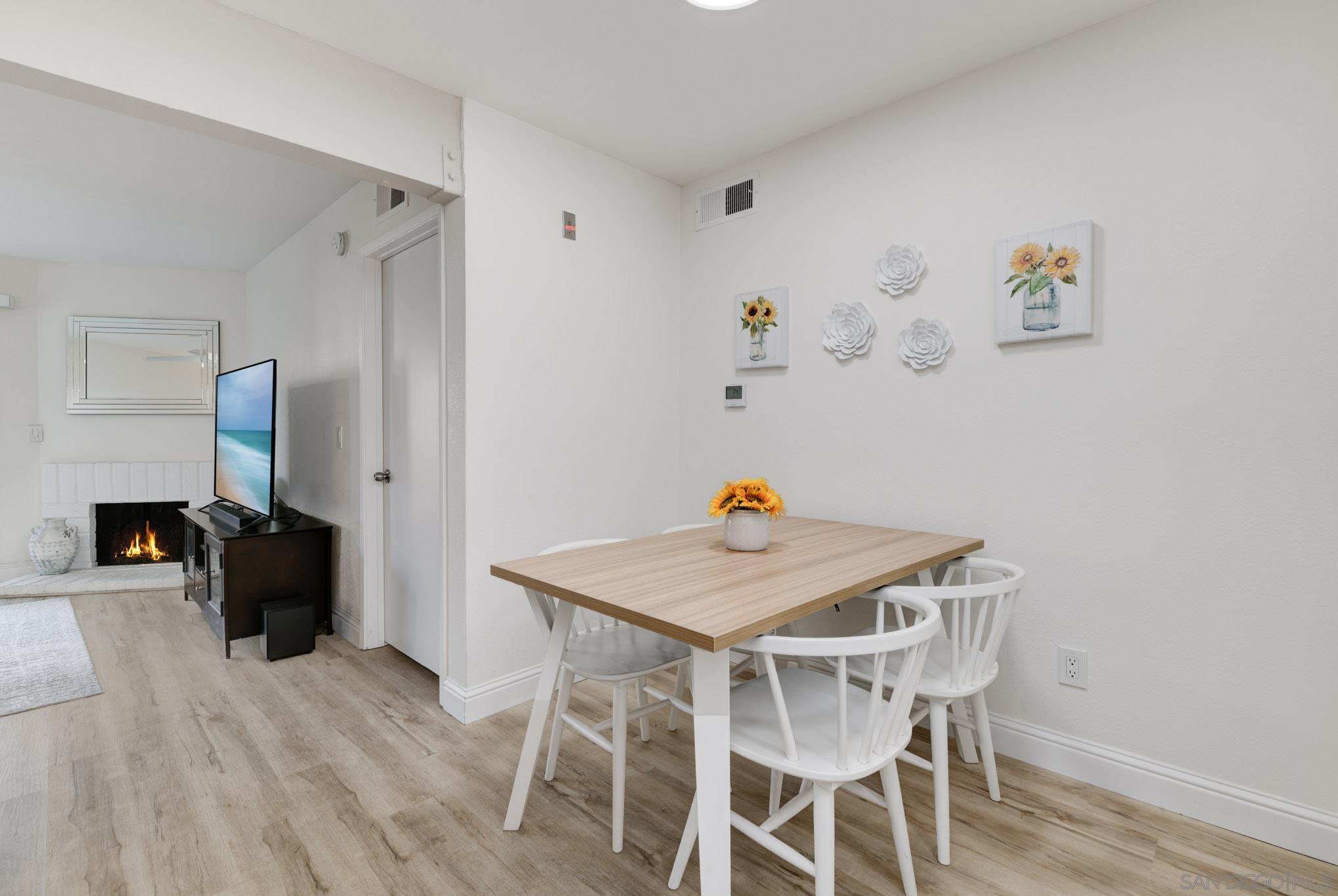 Detail Gallery Image 9 of 32 For 6877  Caminito Mundo  #25,  San Diego,  CA 92119 - 1 Beds | 1/1 Baths