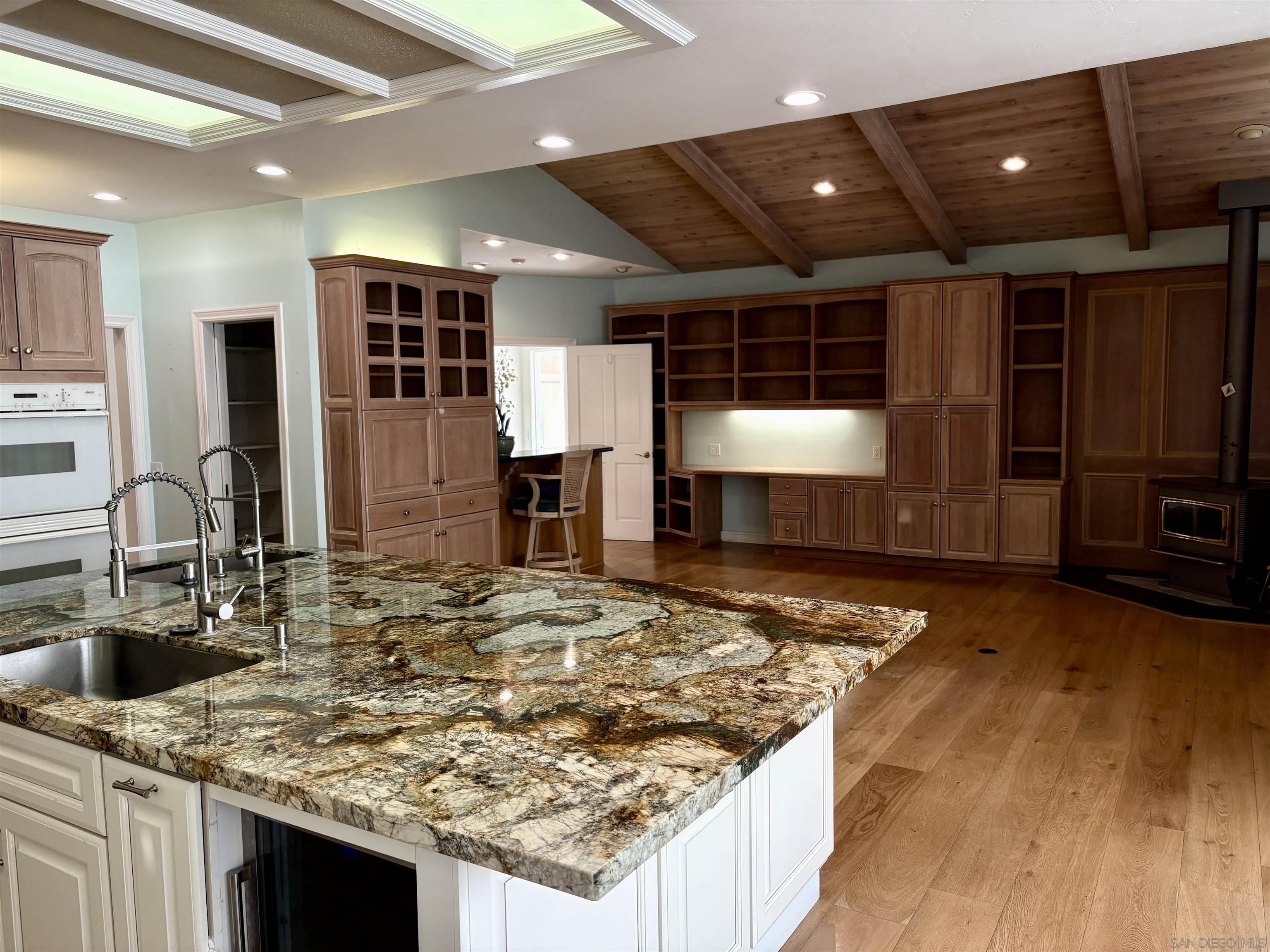 Detail Gallery Image 4 of 68 For 15725  Pauma Valley Drive, Pauma Valley,  CA 92061 - 6 Beds | 4/1 Baths