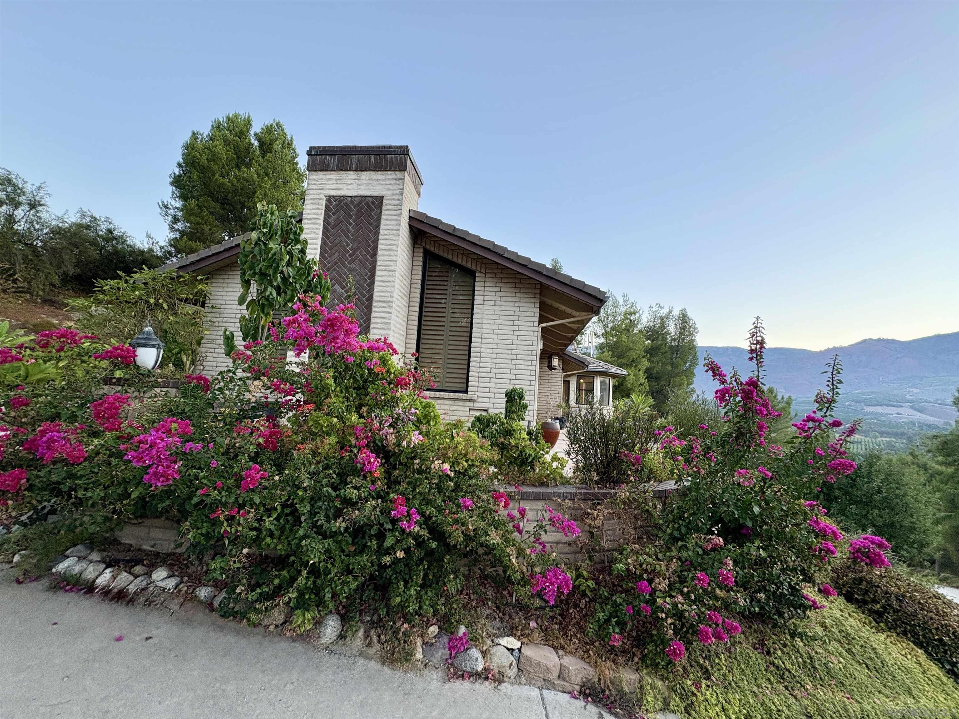 Detail Gallery Image 38 of 68 For 15725  Pauma Valley Drive, Pauma Valley,  CA 92061 - 6 Beds | 4/1 Baths