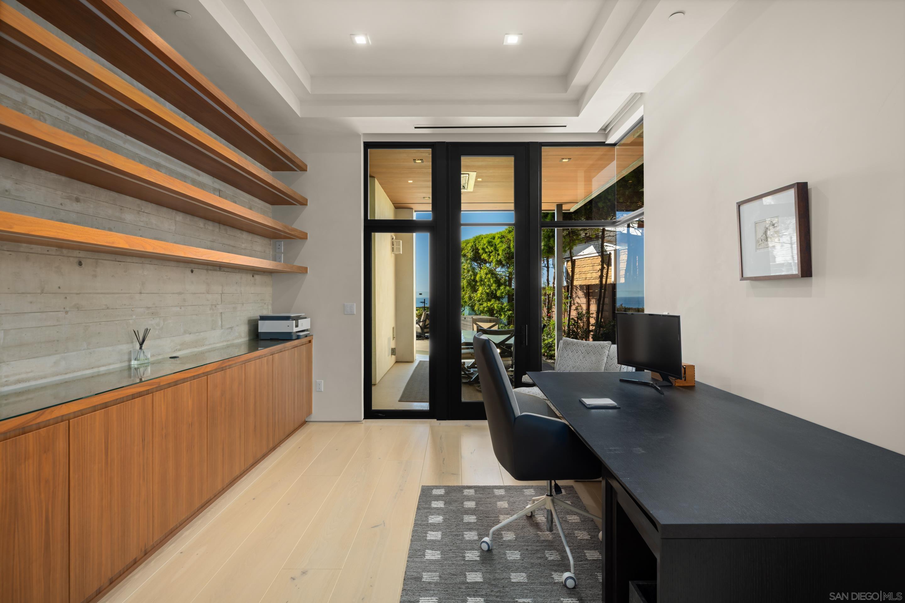 Detail Gallery Image 21 of 43 For 516  Stratford, Del Mar,  CA 92014 - 5 Beds | 5/2 Baths