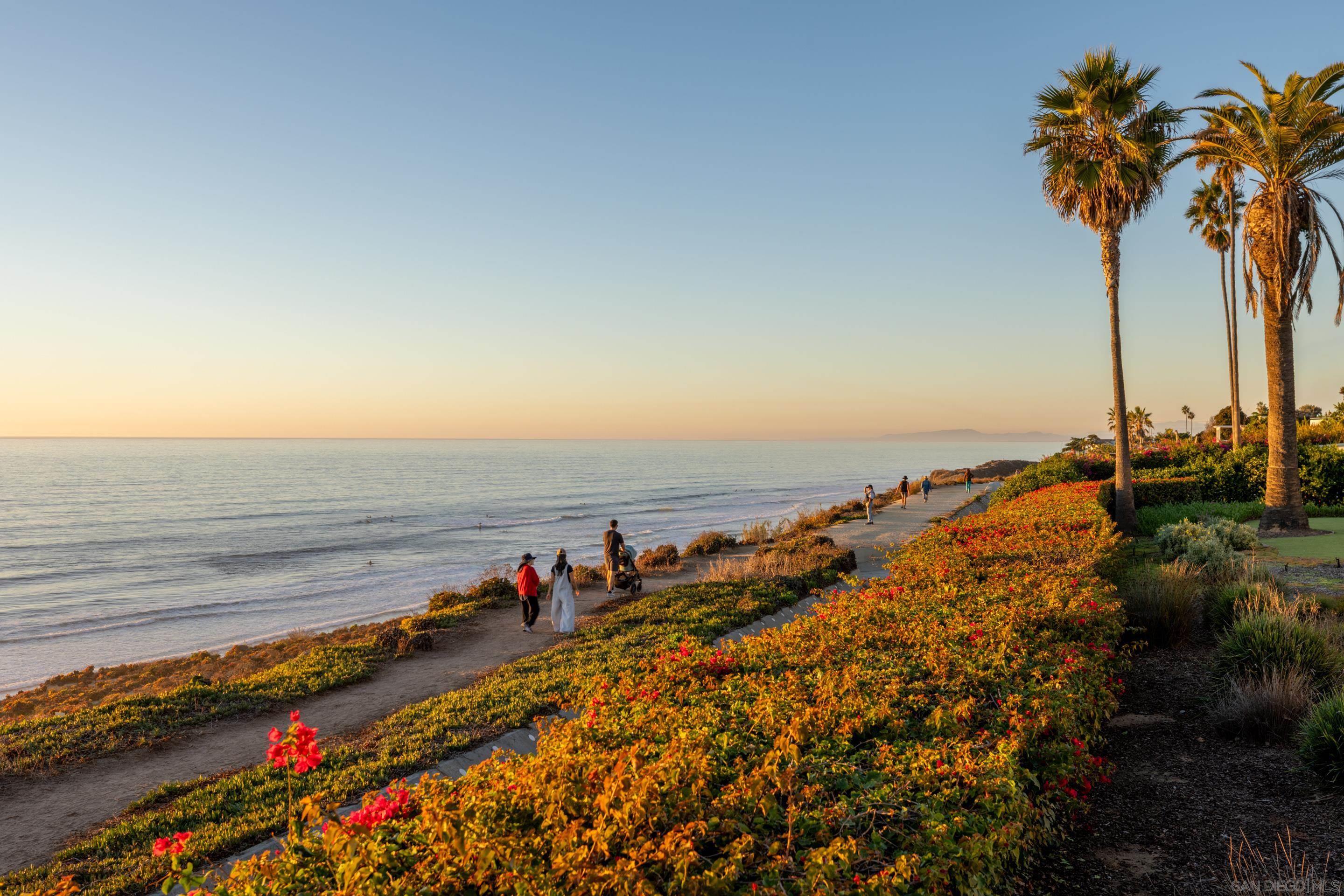 Detail Gallery Image 41 of 43 For 516  Stratford, Del Mar,  CA 92014 - 5 Beds | 5/2 Baths