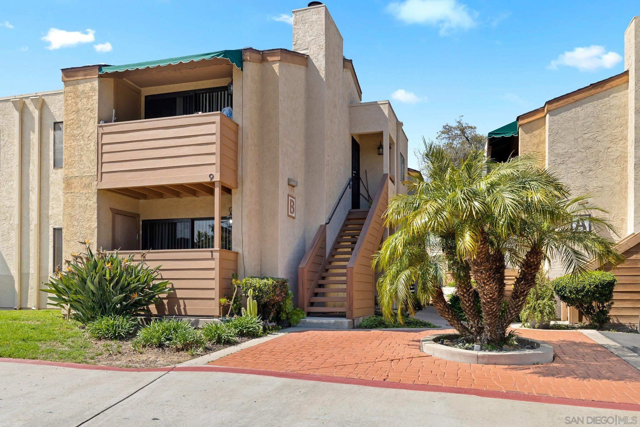 Front Image Thumbnail for SD250038360