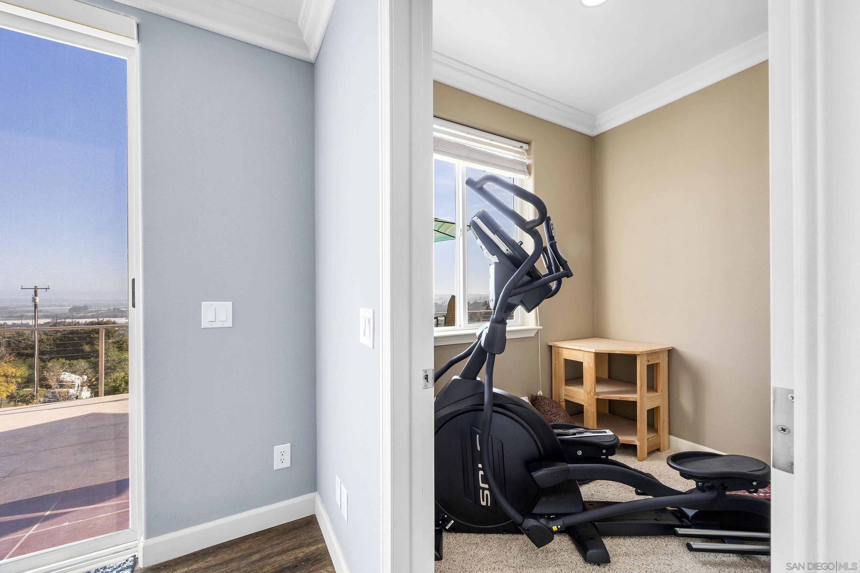 Detail Gallery Image 29 of 62 For 960  Smith Rd, Watsonville,  CA 95076 - 6 Beds | 4 Baths