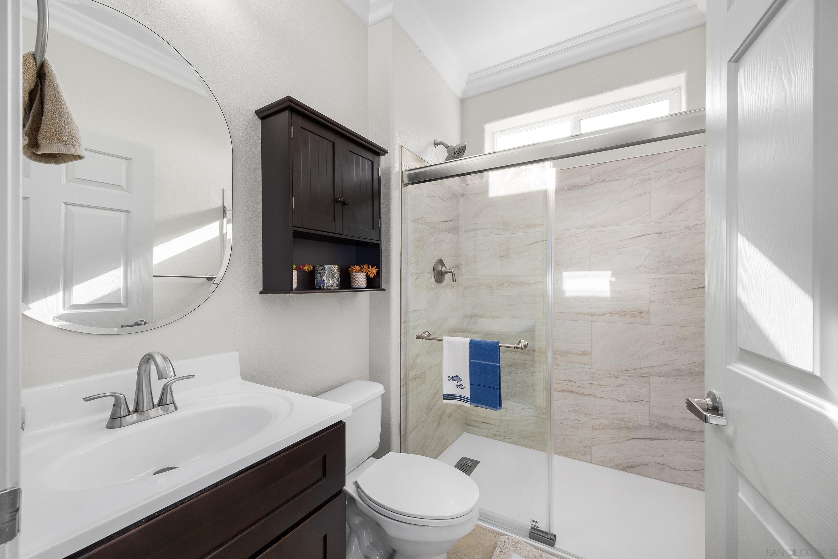 Detail Gallery Image 34 of 62 For 960  Smith Rd, Watsonville,  CA 95076 - 6 Beds | 4 Baths