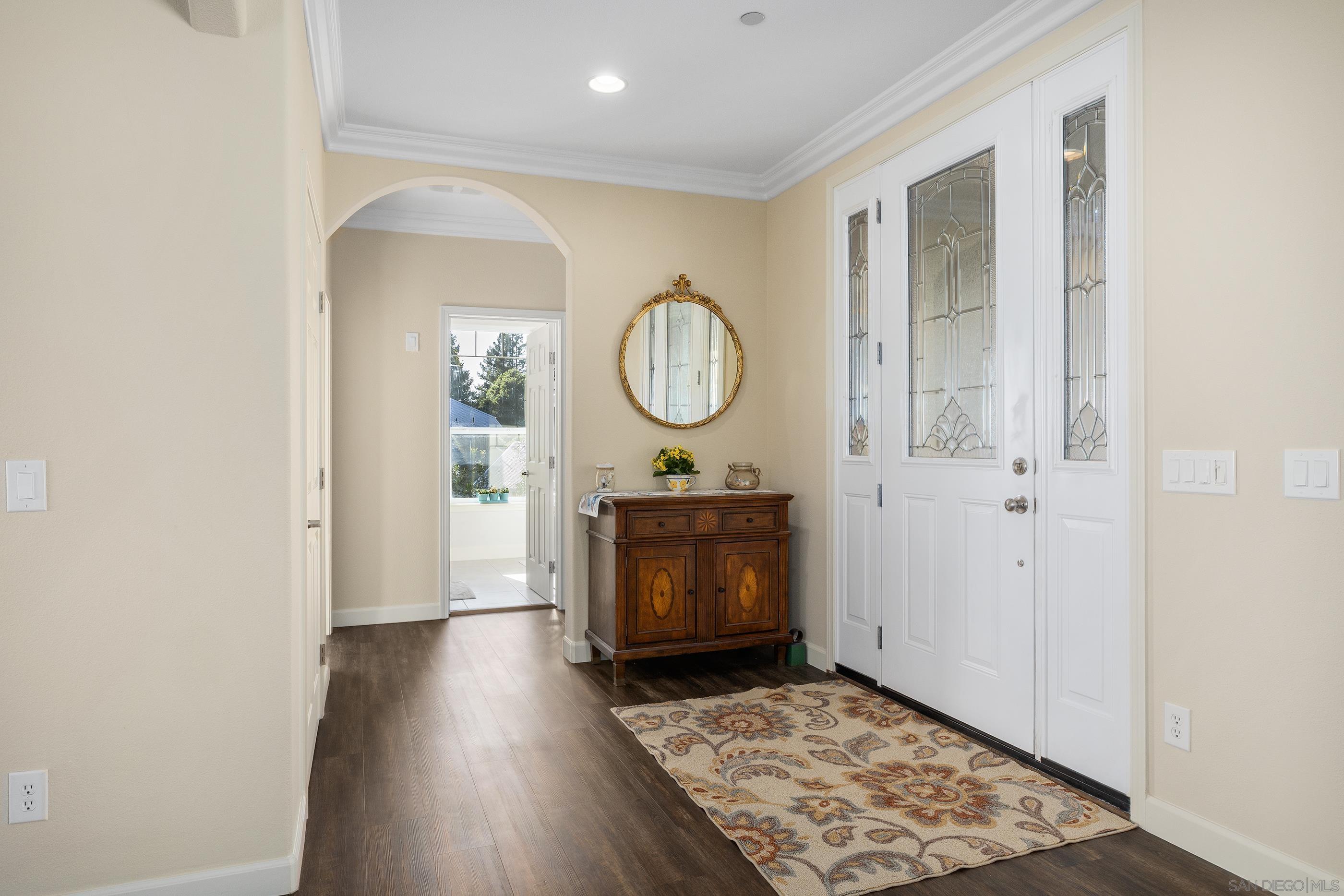 Detail Gallery Image 5 of 62 For 960  Smith Rd, Watsonville,  CA 95076 - 6 Beds | 4 Baths