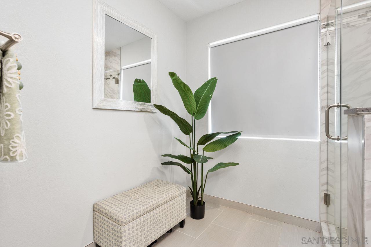 Detail Gallery Image 31 of 41 For 2153  Pleasantwood Ln, Escondido,  CA 92026 - 3 Beds | 2/1 Baths