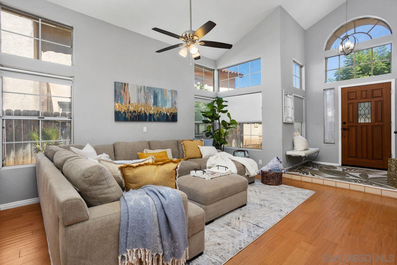 Detail Gallery Image 7 of 41 For 2153  Pleasantwood Ln, Escondido,  CA 92026 - 3 Beds | 2/1 Baths