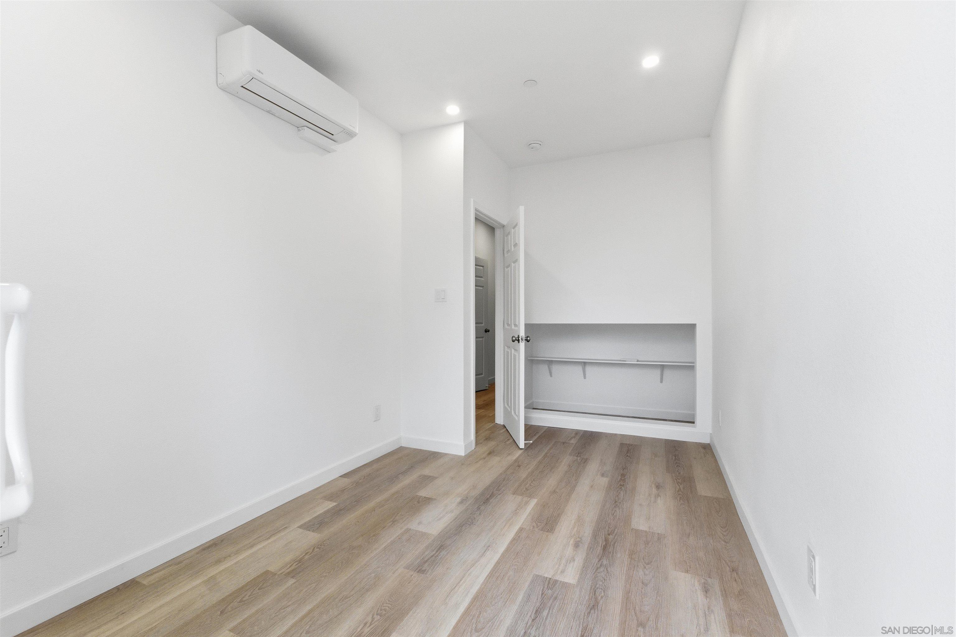 Detail Gallery Image 33 of 70 For 490  Lado De Loma Dr #1-4, Vista,  CA 92083 - – Beds | – Baths