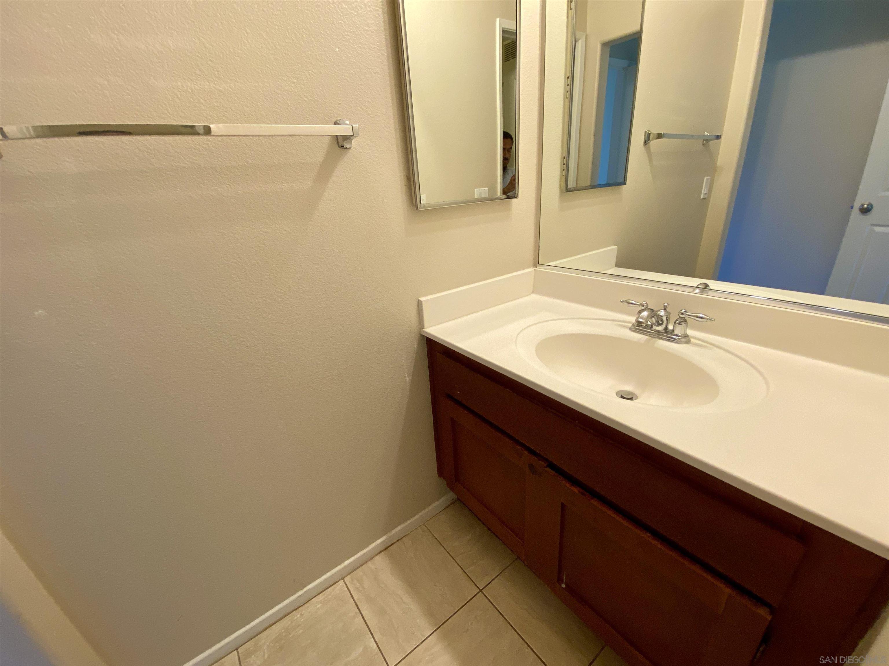 Detail Gallery Image 21 of 30 For 1386  Dandelion Way, San Marcos,  CA 92078 - 3 Beds | 3/1 Baths