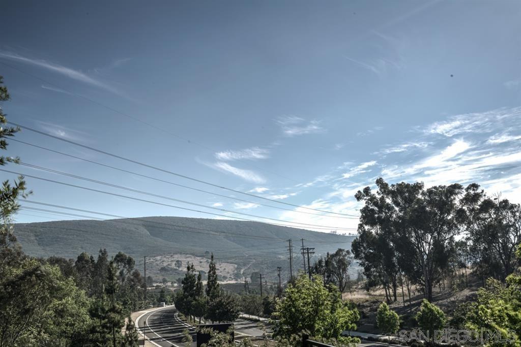 Detail Gallery Image 29 of 30 For 1386  Dandelion Way, San Marcos,  CA 92078 - 3 Beds | 3/1 Baths